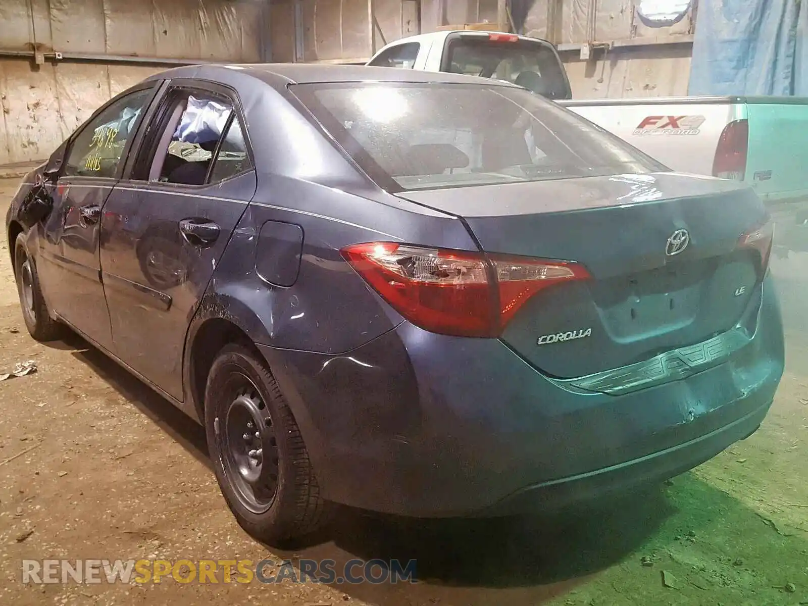 3 Photograph of a damaged car 2T1BURHE1KC166313 TOYOTA COROLLA 2019