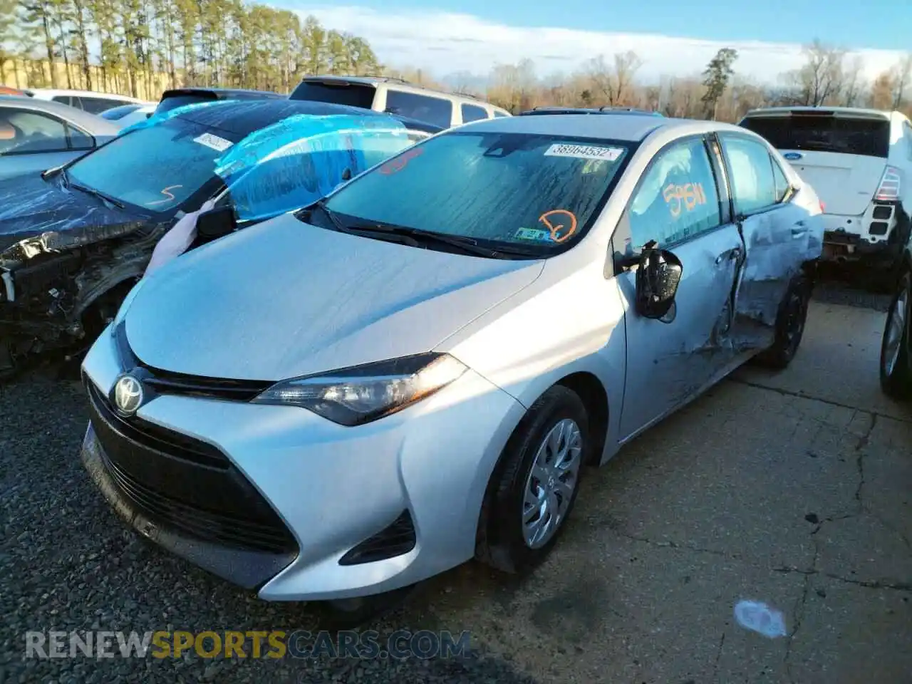 2 Photograph of a damaged car 2T1BURHE1KC173312 TOYOTA COROLLA 2019