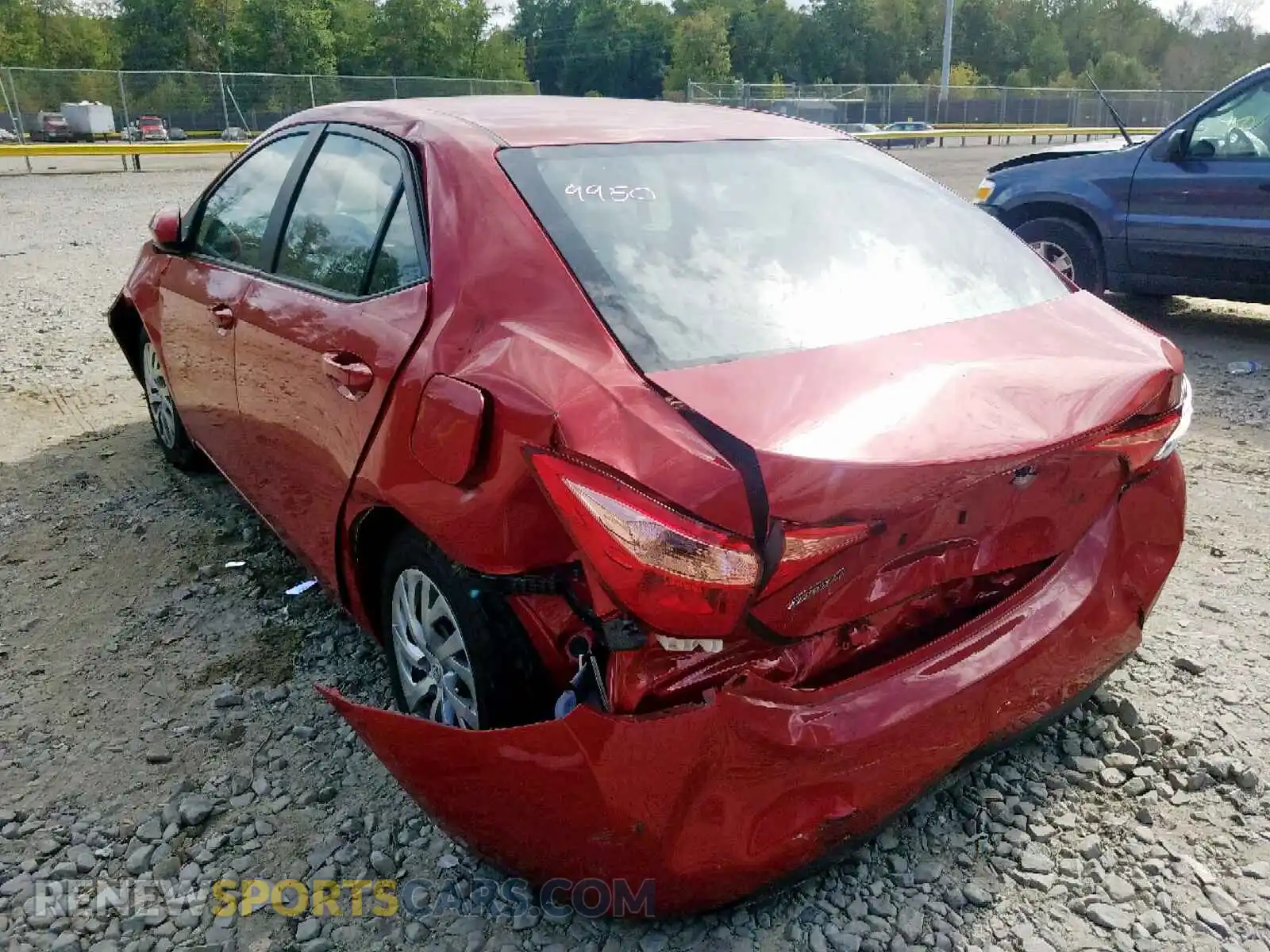 3 Photograph of a damaged car 2T1BURHE1KC178302 TOYOTA COROLLA 2019