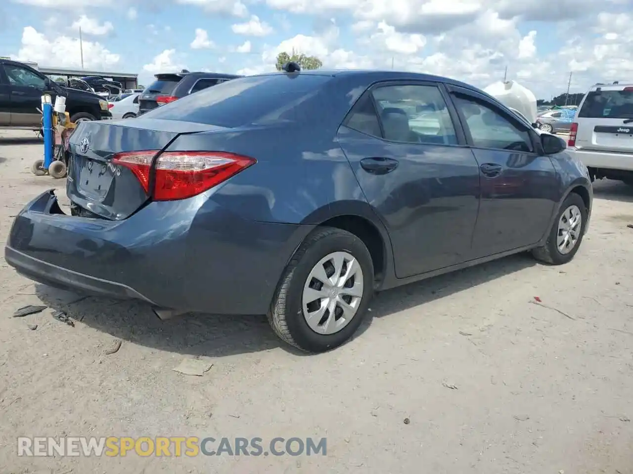 3 Photograph of a damaged car 2T1BURHE1KC180468 TOYOTA COROLLA 2019