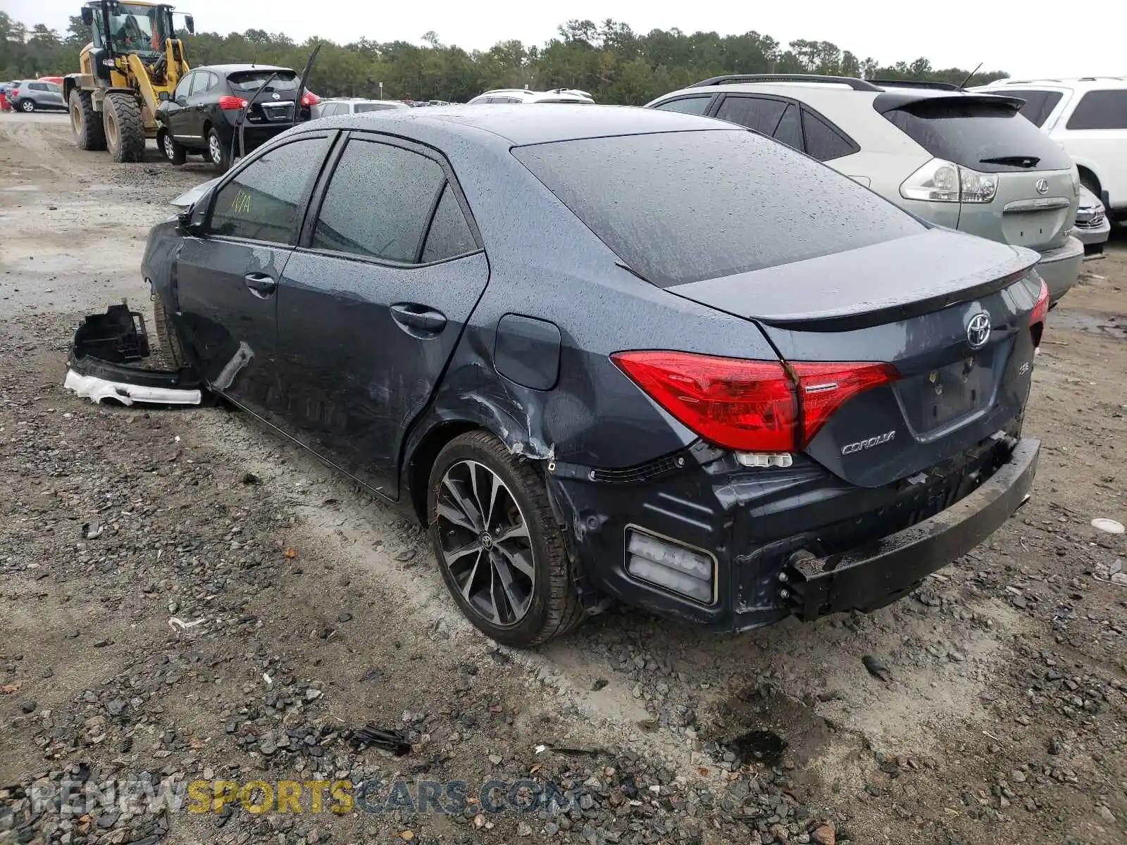 3 Photograph of a damaged car 2T1BURHE1KC182043 TOYOTA COROLLA 2019