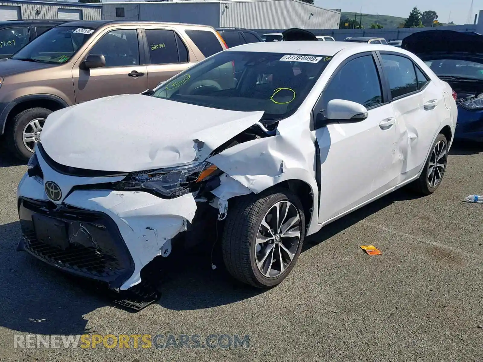 2 Photograph of a damaged car 2T1BURHE1KC183113 TOYOTA COROLLA 2019