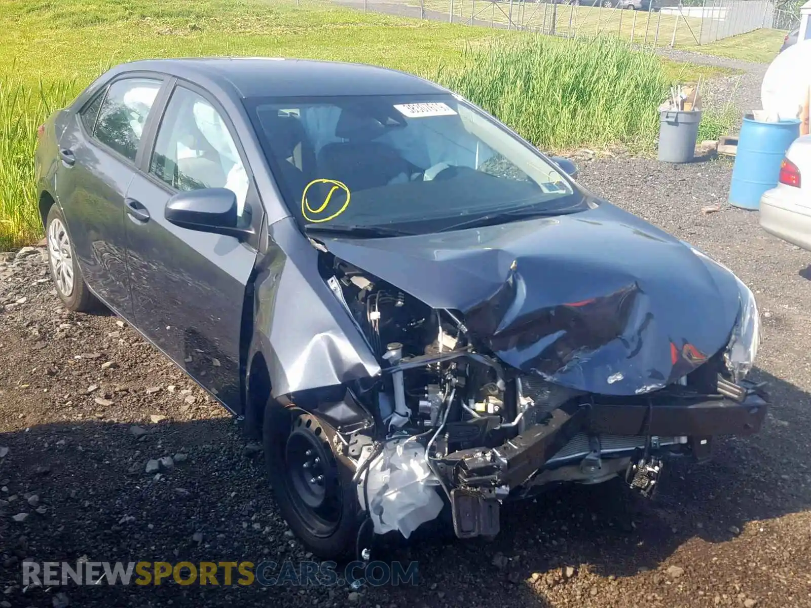 1 Photograph of a damaged car 2T1BURHE1KC186397 TOYOTA COROLLA 2019