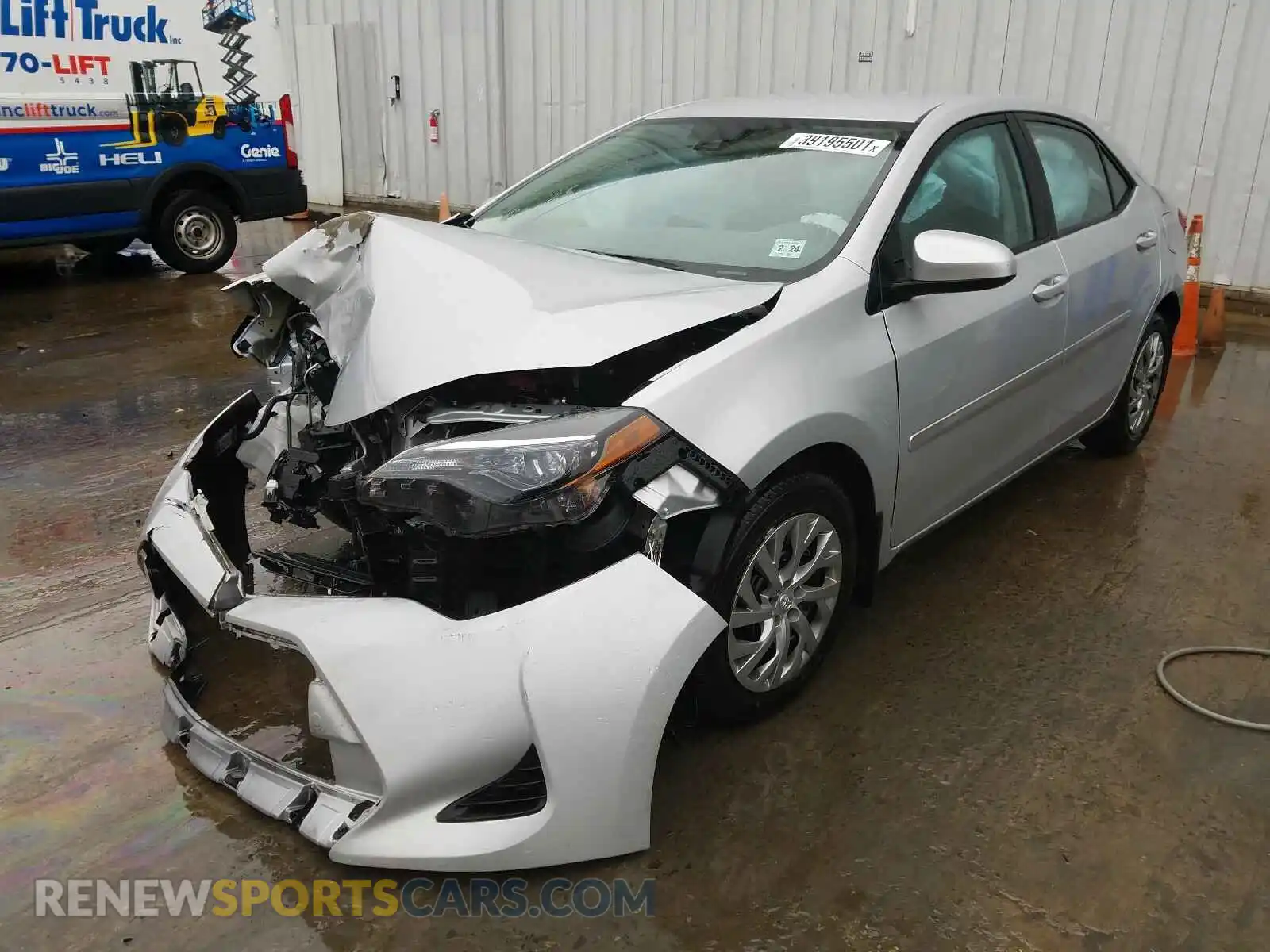 2 Photograph of a damaged car 2T1BURHE1KC192880 TOYOTA COROLLA 2019