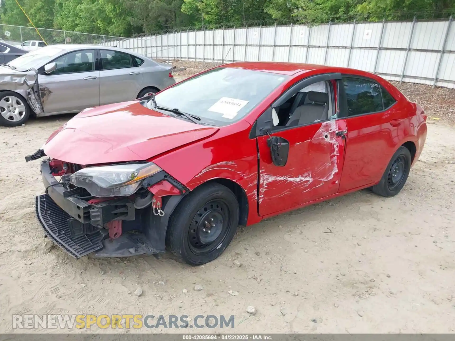 2 Photograph of a damaged car 2T1BURHE1KC193124 TOYOTA COROLLA 2019