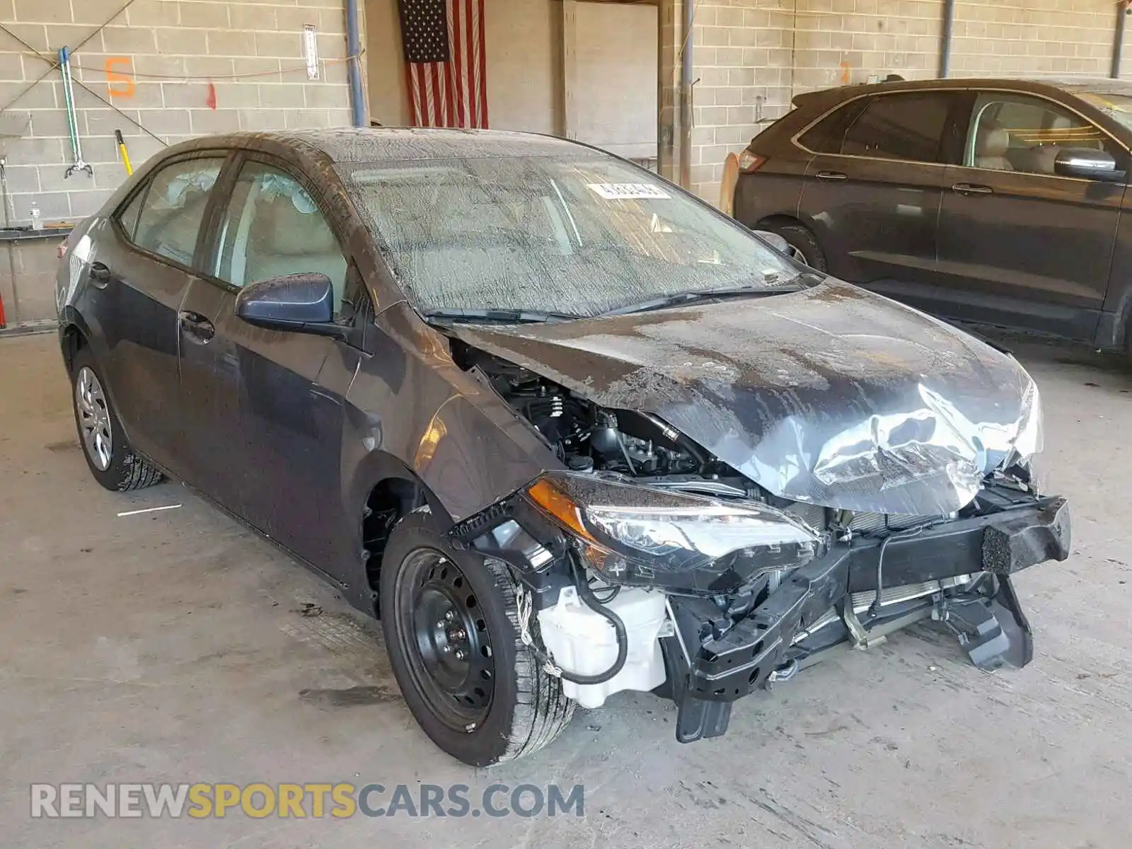 1 Photograph of a damaged car 2T1BURHE1KC198260 TOYOTA COROLLA 2019