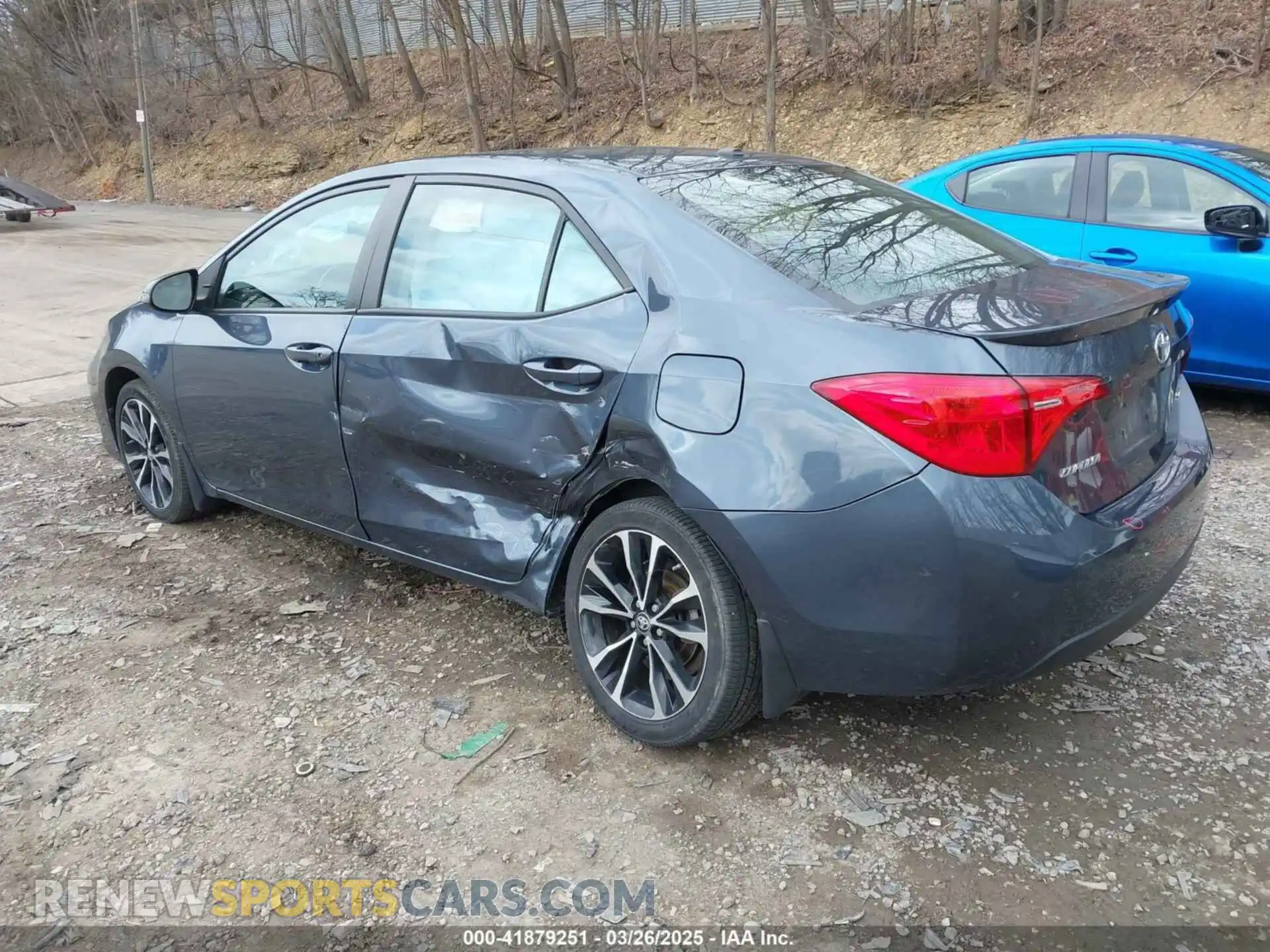 3 Фотография поврежденного автомобиля 2T1BURHE1KC200699 TOYOTA COROLLA 2019
