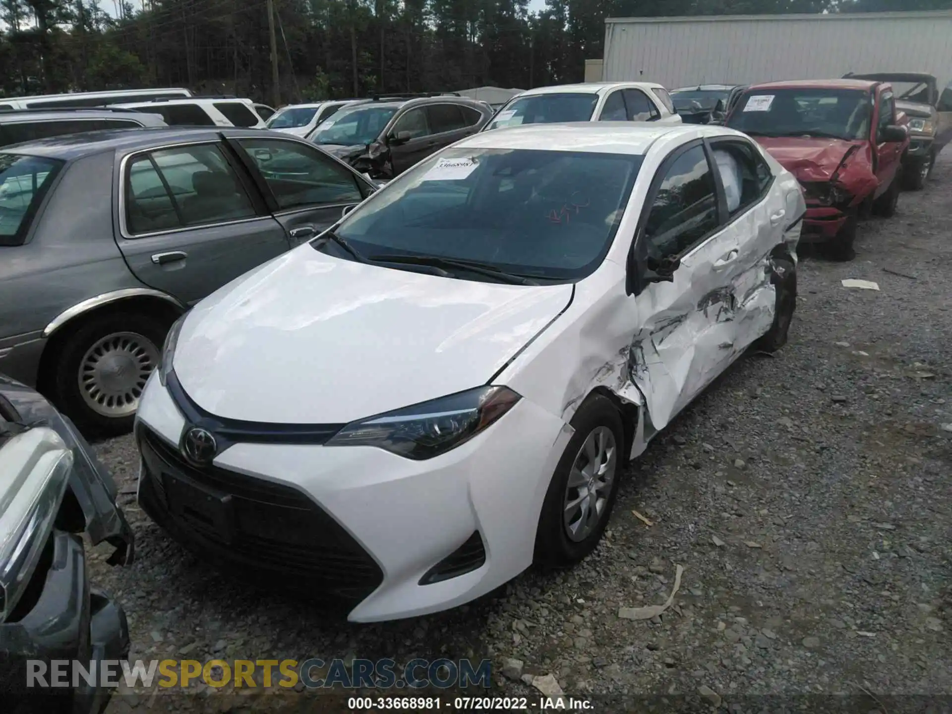 2 Photograph of a damaged car 2T1BURHE1KC207703 TOYOTA COROLLA 2019