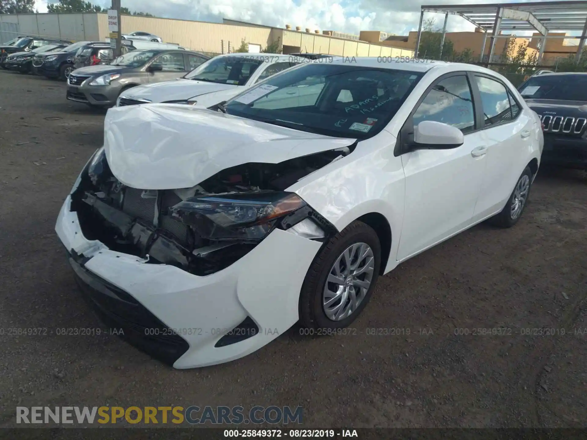 2 Photograph of a damaged car 2T1BURHE1KC209483 TOYOTA COROLLA 2019