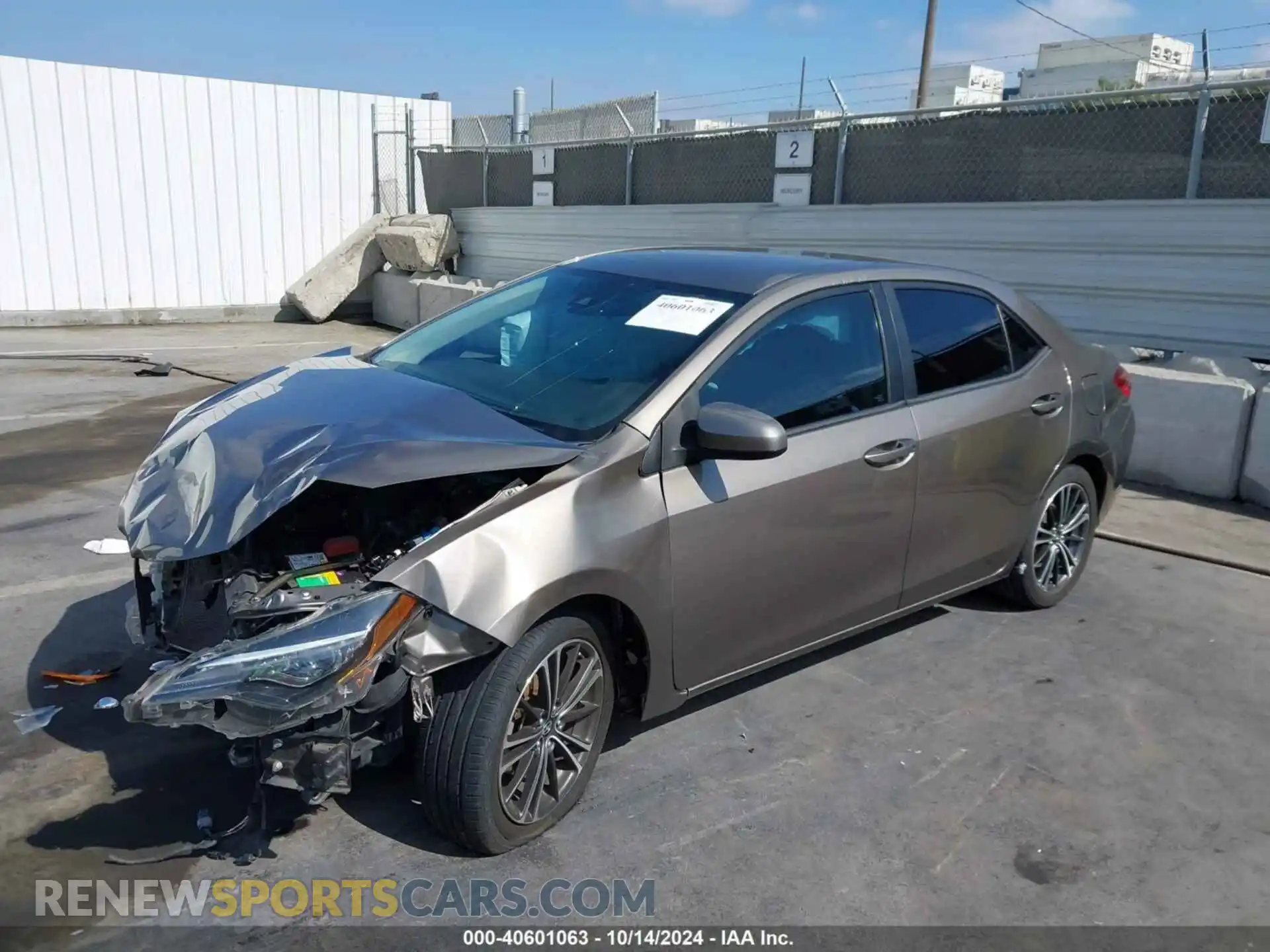 2 Photograph of a damaged car 2T1BURHE1KC211038 TOYOTA COROLLA 2019