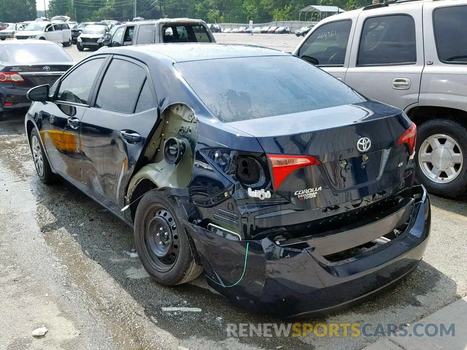 3 Photograph of a damaged car 2T1BURHE1KC213033 TOYOTA COROLLA 2019