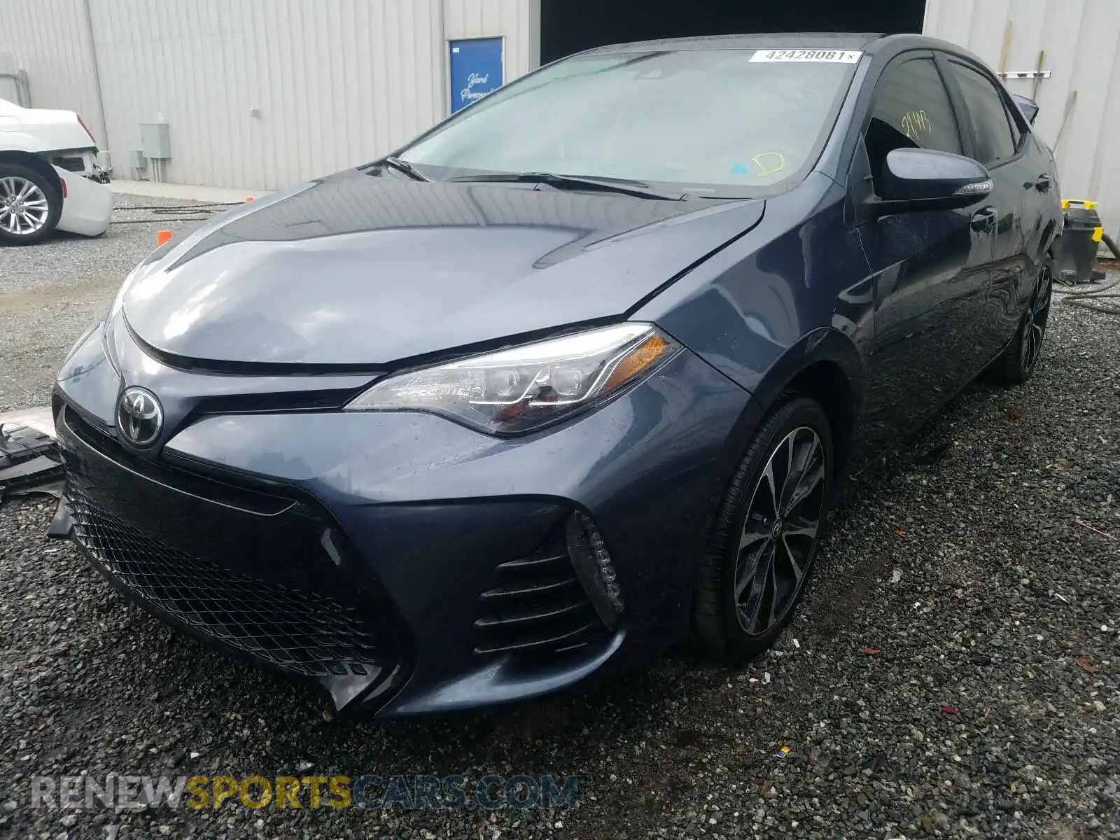 2 fotografías del automóvil dañado 2T1BURHE1KC216823 TOYOTA COROLLA 2019