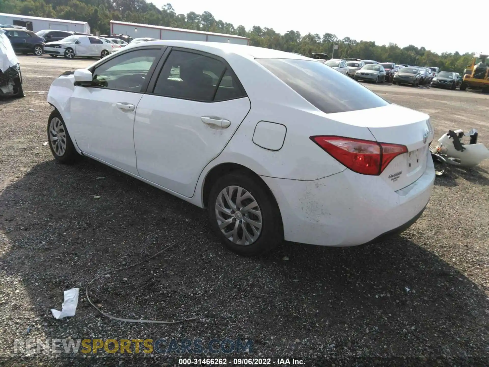 3 Photograph of a damaged car 2T1BURHE1KC220029 TOYOTA COROLLA 2019