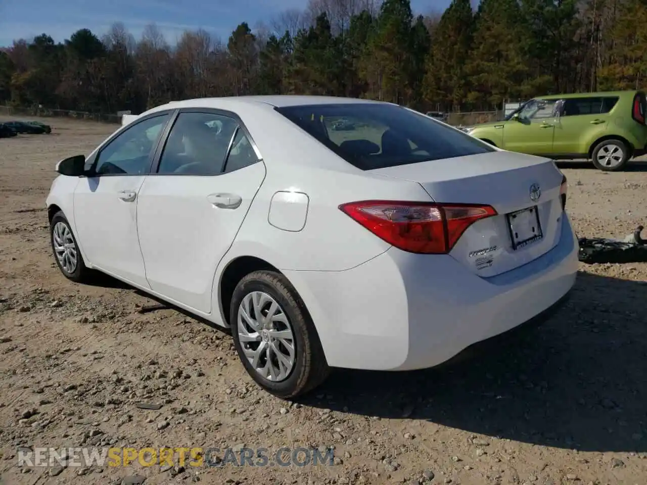 3 Photograph of a damaged car 2T1BURHE1KC222671 TOYOTA COROLLA 2019