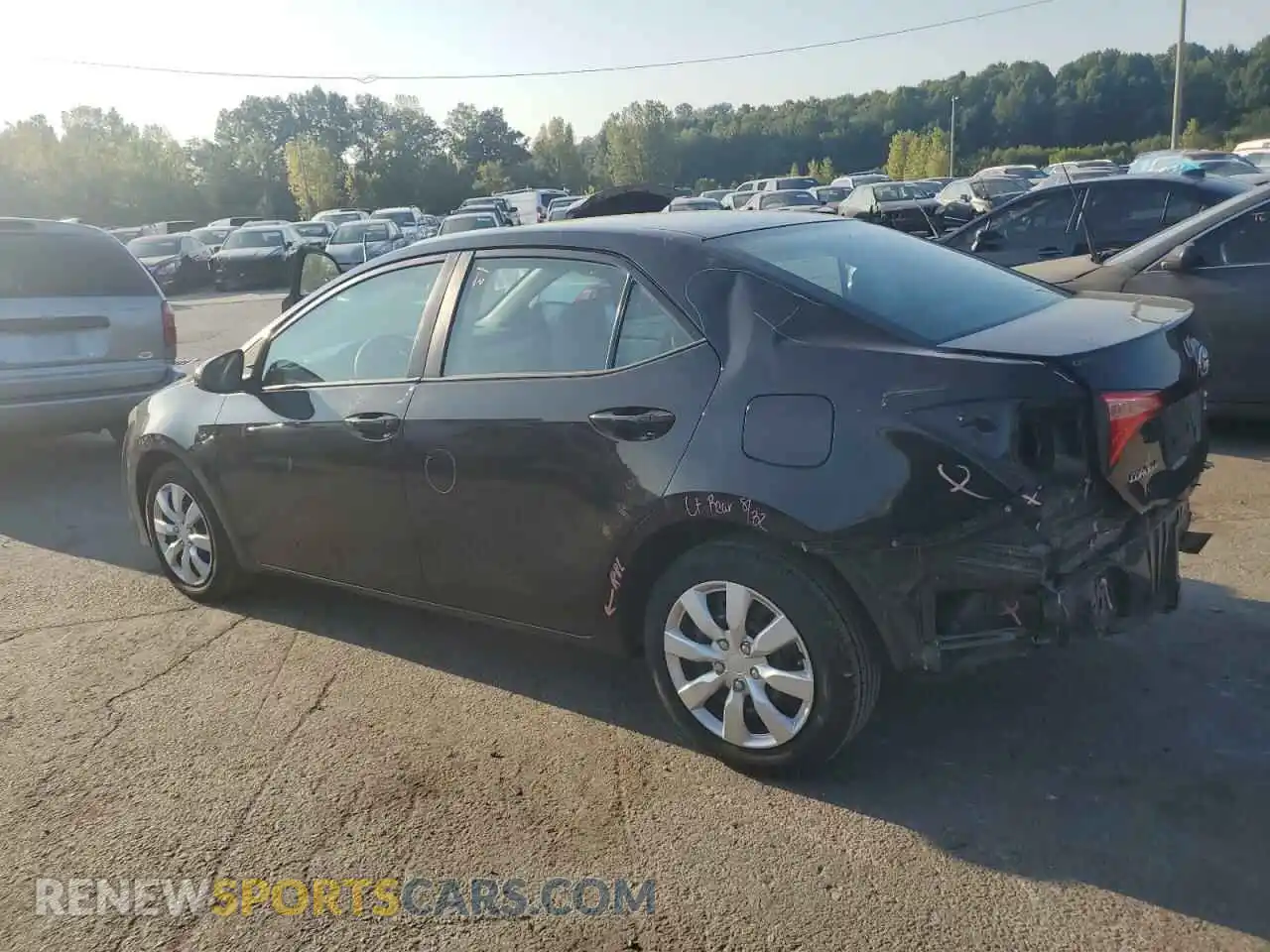 2 Photograph of a damaged car 2T1BURHE1KC225652 TOYOTA COROLLA 2019