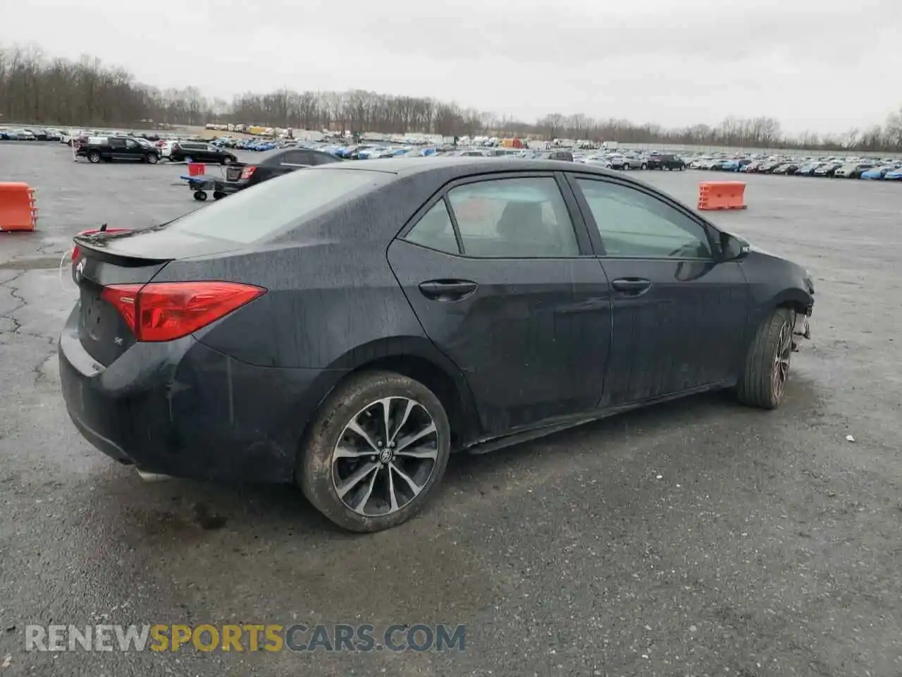 3 Photograph of a damaged car 2T1BURHE1KC227126 TOYOTA COROLLA 2019