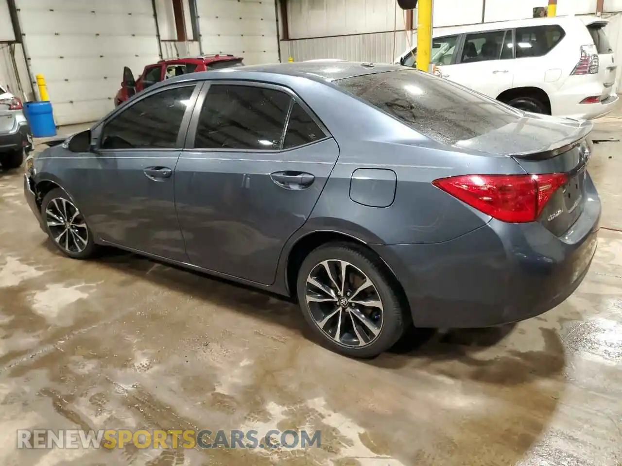 2 Photograph of a damaged car 2T1BURHE1KC231306 TOYOTA COROLLA 2019