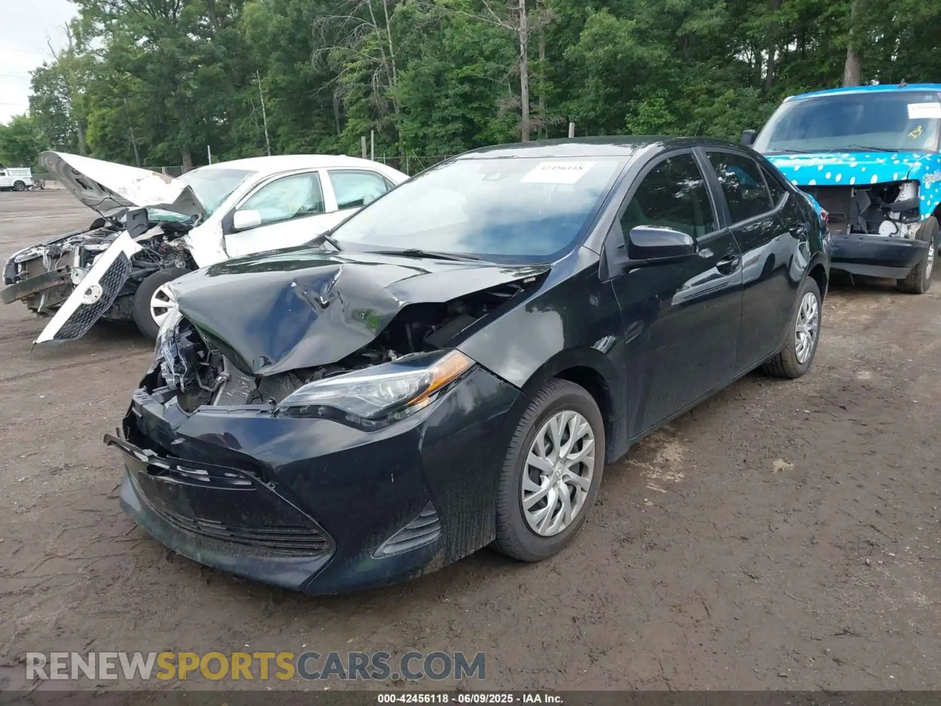 2 Photograph of a damaged car 2T1BURHE1KC232004 TOYOTA COROLLA 2019