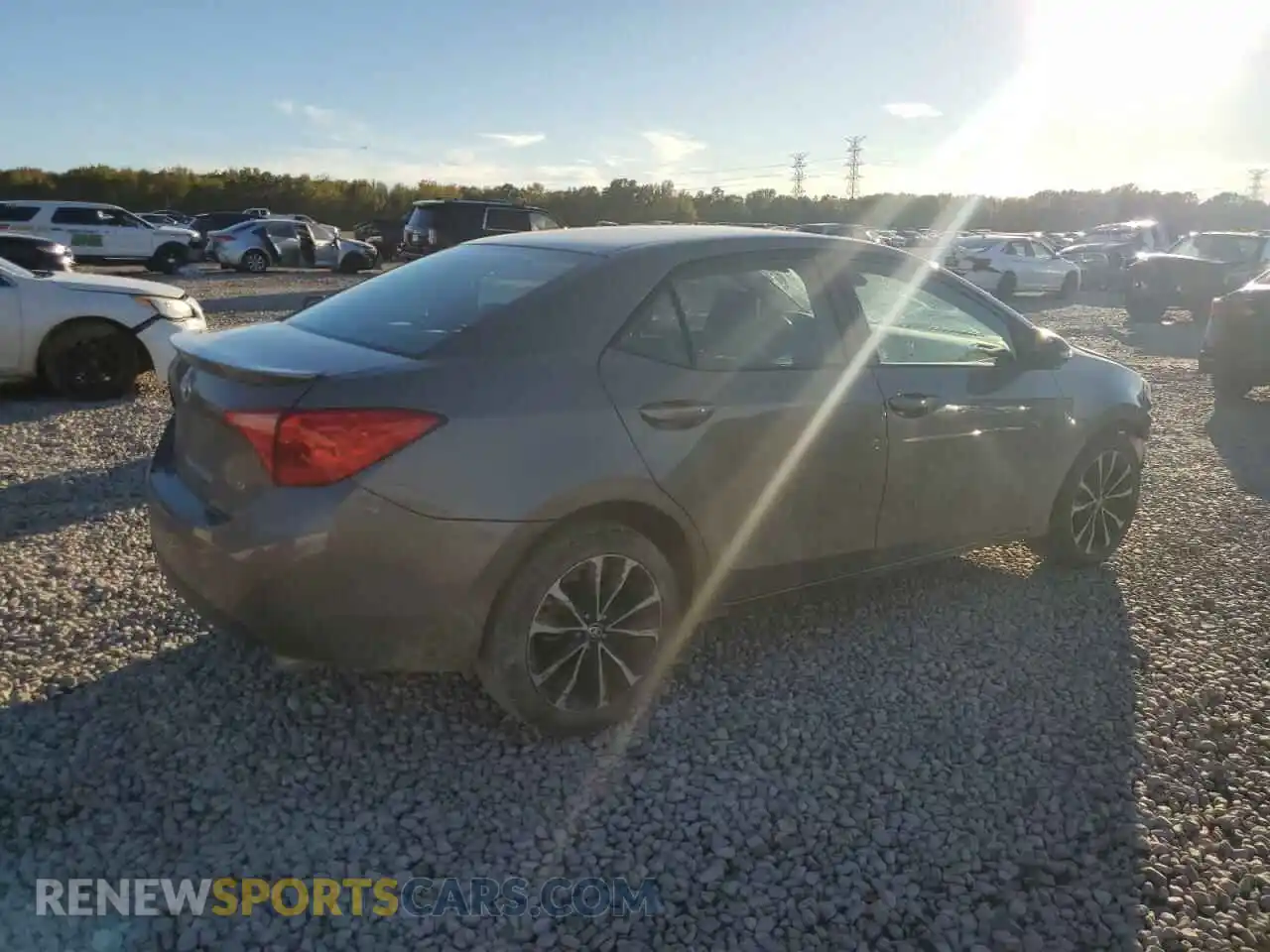 3 Photograph of a damaged car 2T1BURHE1KC237705 TOYOTA COROLLA 2019