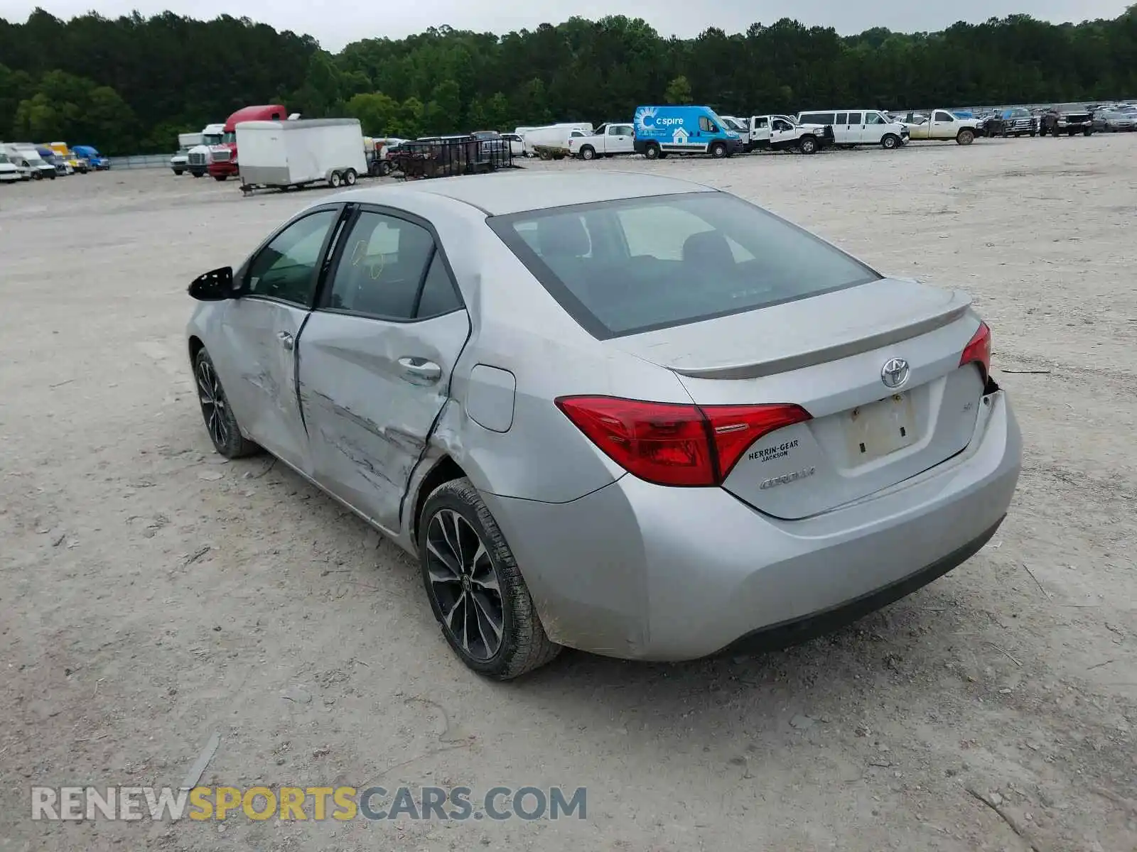 3 Photograph of a damaged car 2T1BURHE1KC239194 TOYOTA COROLLA 2019