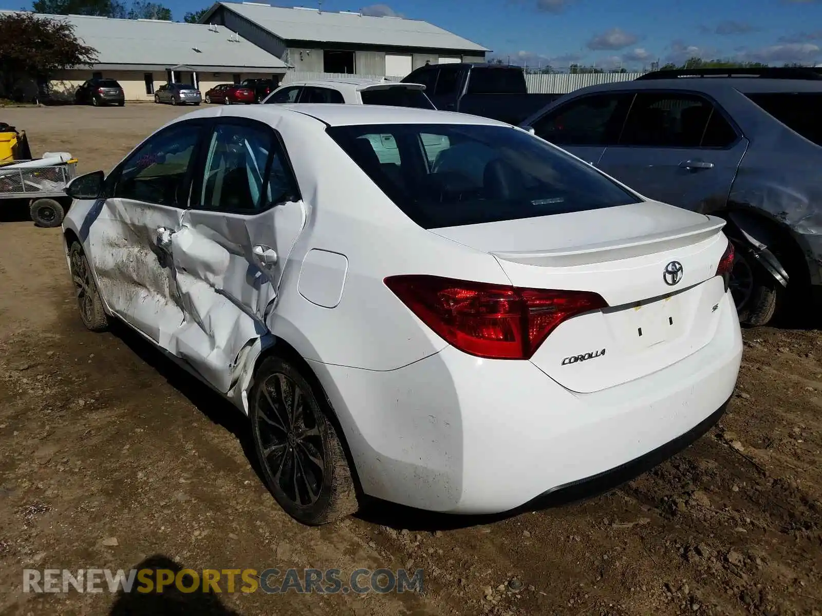 3 Photograph of a damaged car 2T1BURHE1KC239700 TOYOTA COROLLA 2019