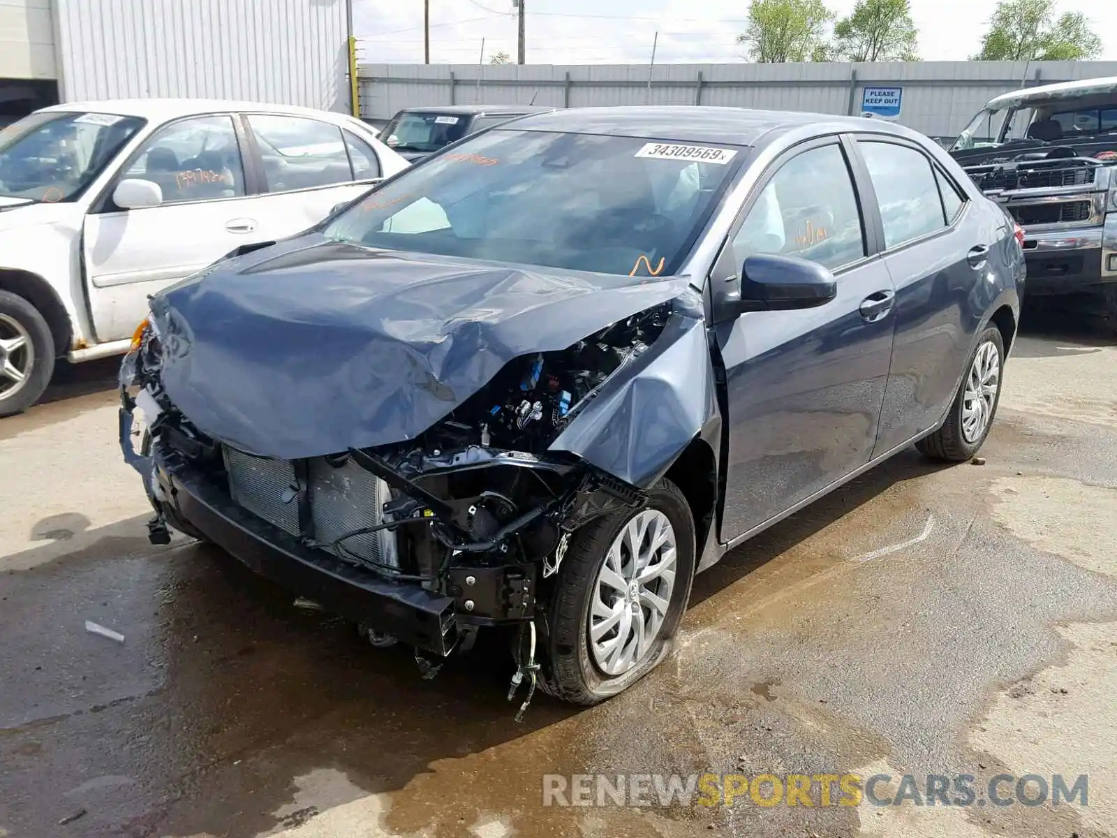 2 Photograph of a damaged car 2T1BURHE1KC245657 TOYOTA COROLLA 2019