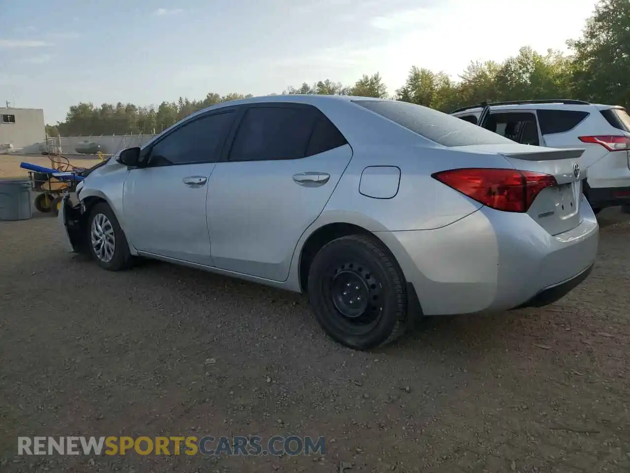 2 fotografías del automóvil dañado 2T1BURHE2KC132543 TOYOTA COROLLA 2019