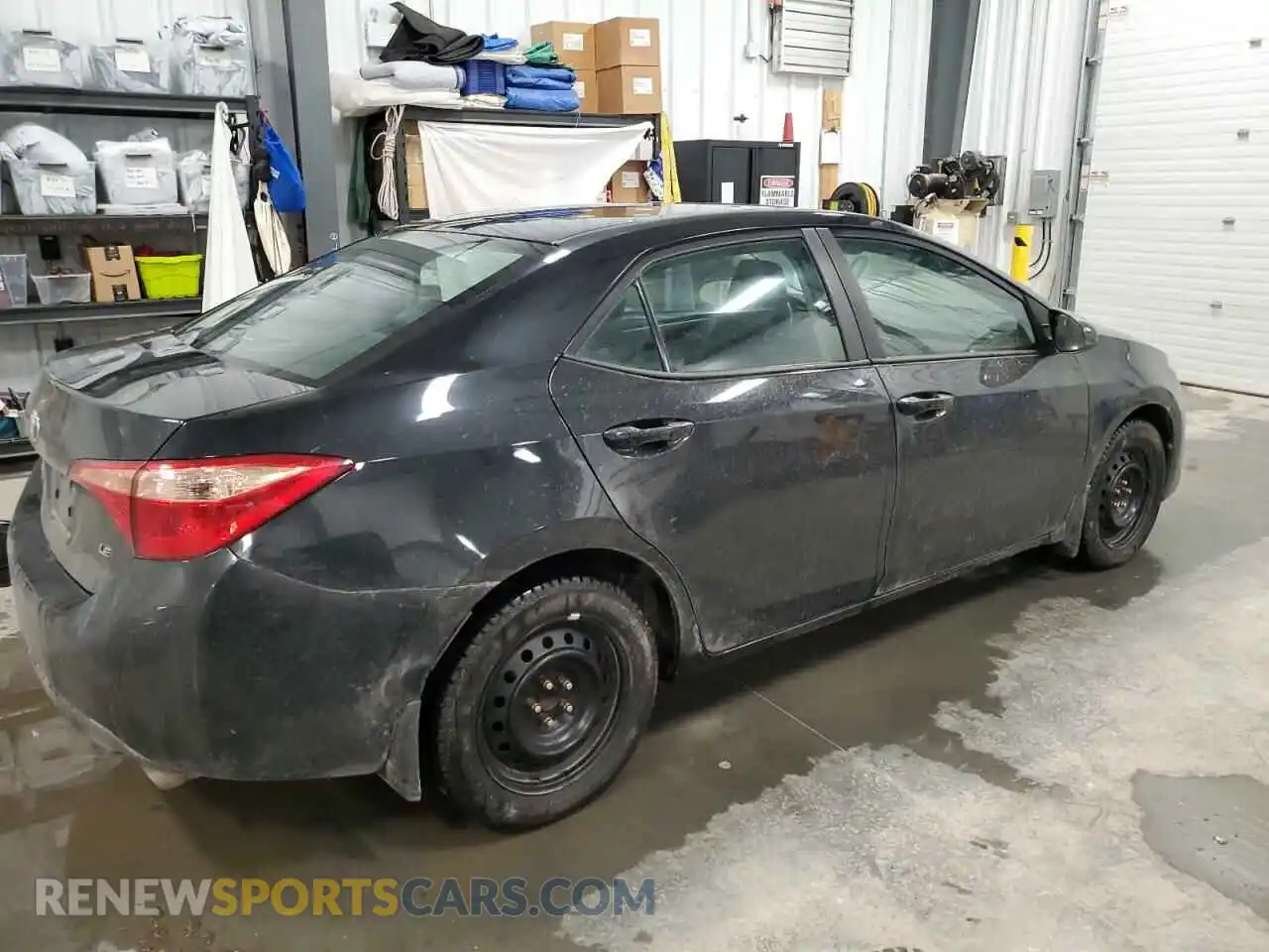 3 Photograph of a damaged car 2T1BURHE2KC136527 TOYOTA COROLLA 2019