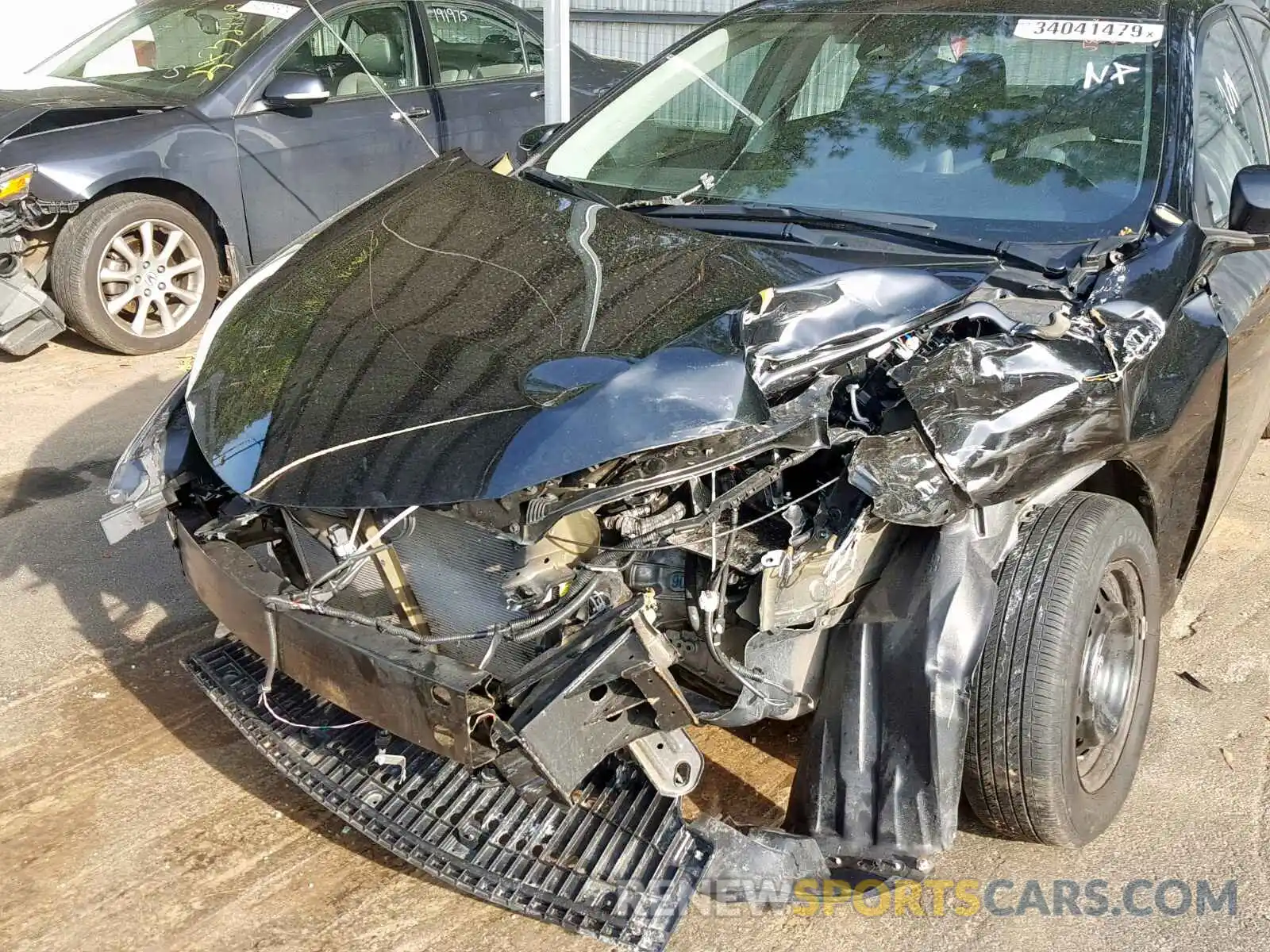 9 Photograph of a damaged car 2T1BURHE2KC137502 TOYOTA COROLLA 2019