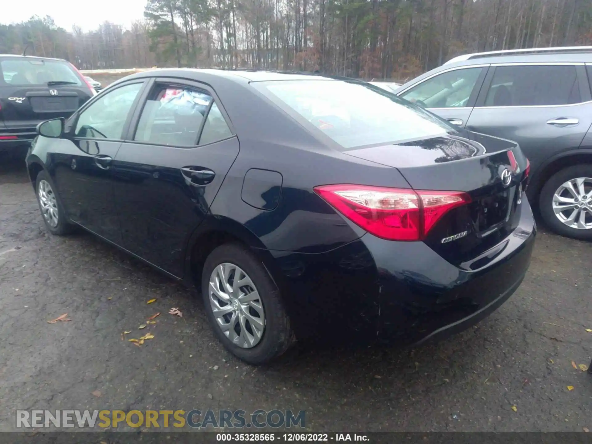 3 Photograph of a damaged car 2T1BURHE2KC141162 TOYOTA COROLLA 2019