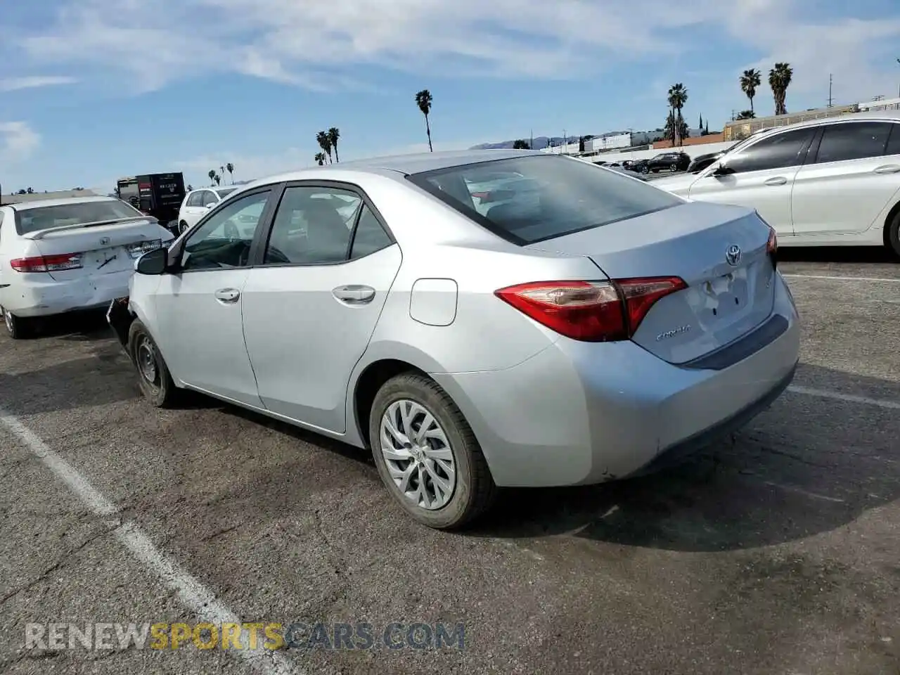 2 Photograph of a damaged car 2T1BURHE2KC152078 TOYOTA COROLLA 2019