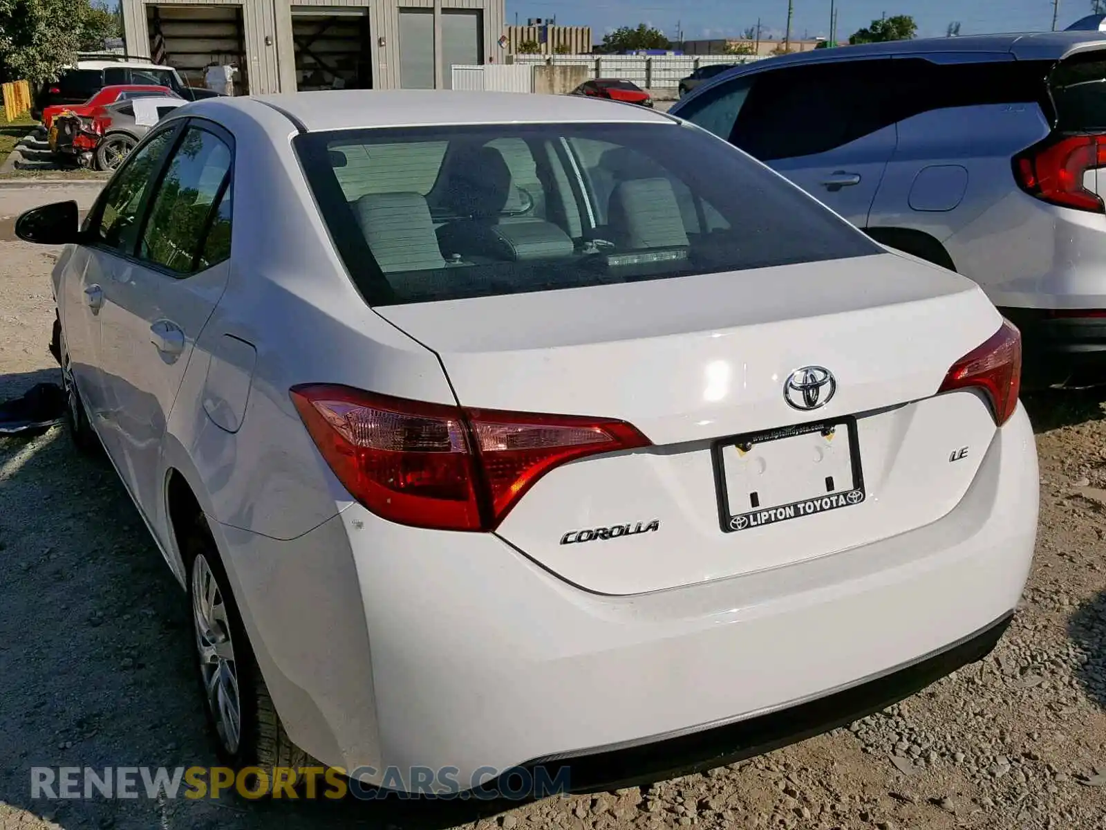 3 Photograph of a damaged car 2T1BURHE2KC154140 TOYOTA COROLLA 2019