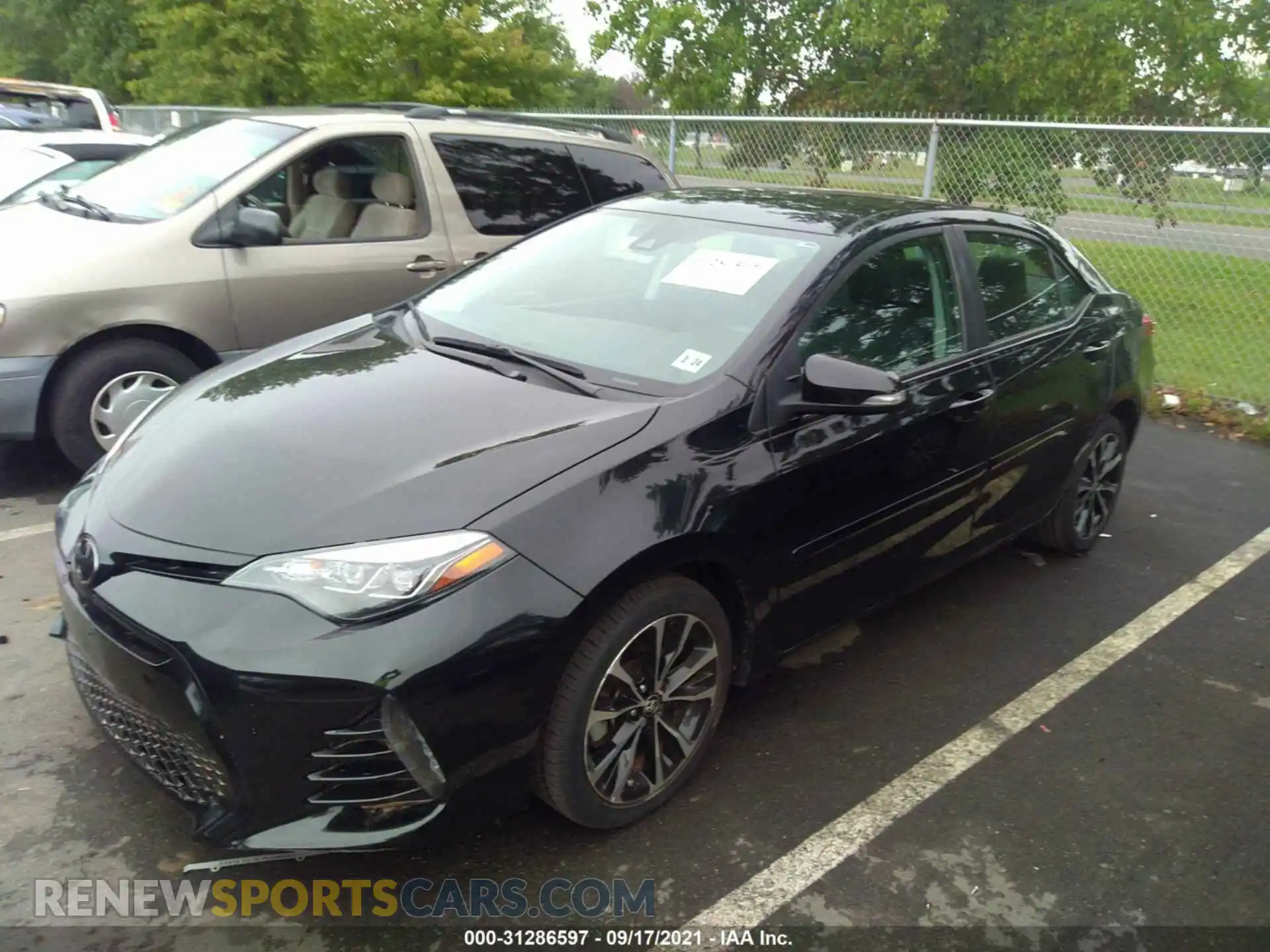 2 Photograph of a damaged car 2T1BURHE2KC156616 TOYOTA COROLLA 2019