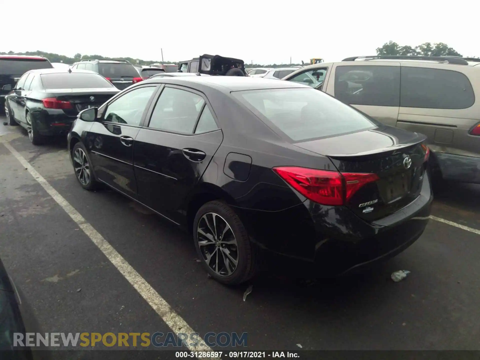3 Photograph of a damaged car 2T1BURHE2KC156616 TOYOTA COROLLA 2019