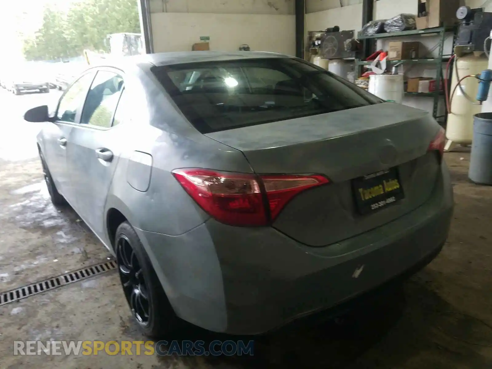 3 fotografías del automóvil dañado 2T1BURHE2KC157846 TOYOTA COROLLA 2019