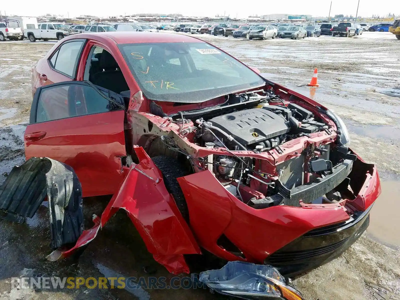 1 Photograph of a damaged car 2T1BURHE2KC158446 TOYOTA COROLLA 2019