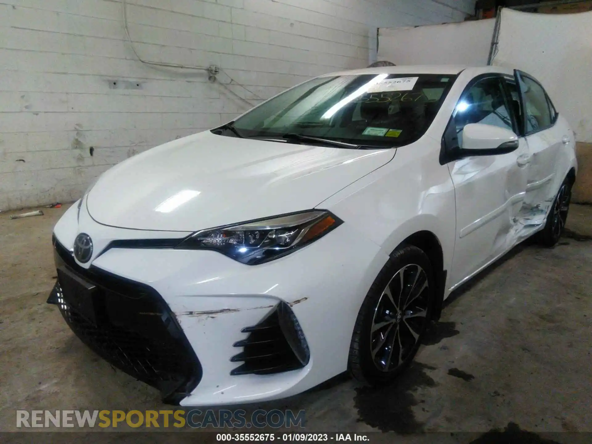 2 Photograph of a damaged car 2T1BURHE2KC161976 TOYOTA COROLLA 2019