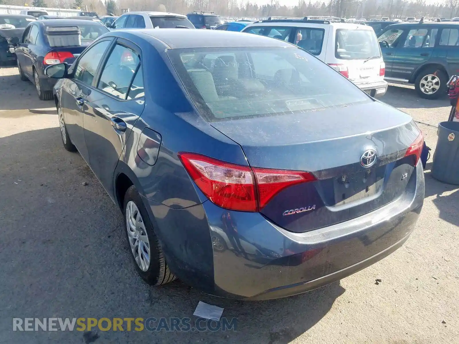 3 Photograph of a damaged car 2T1BURHE2KC164084 TOYOTA COROLLA 2019