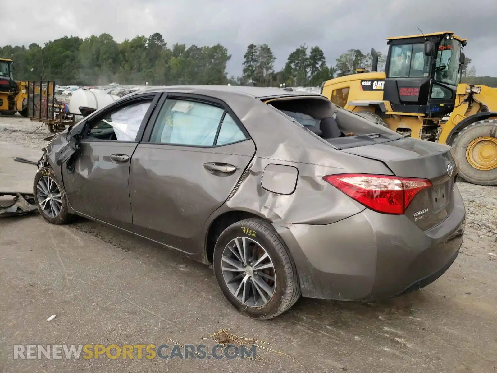 3 Photograph of a damaged car 2T1BURHE2KC174064 TOYOTA COROLLA 2019