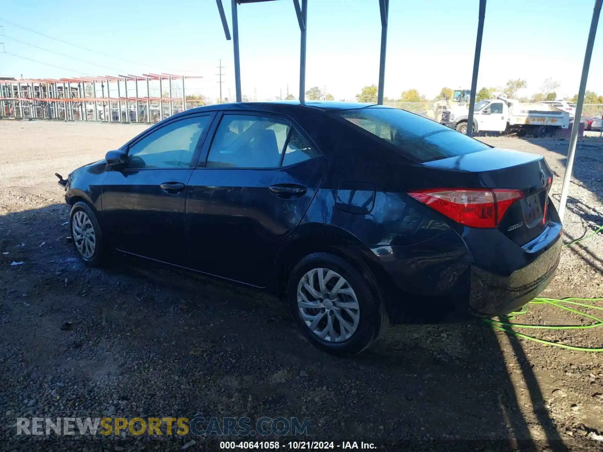 3 Photograph of a damaged car 2T1BURHE2KC179751 TOYOTA COROLLA 2019
