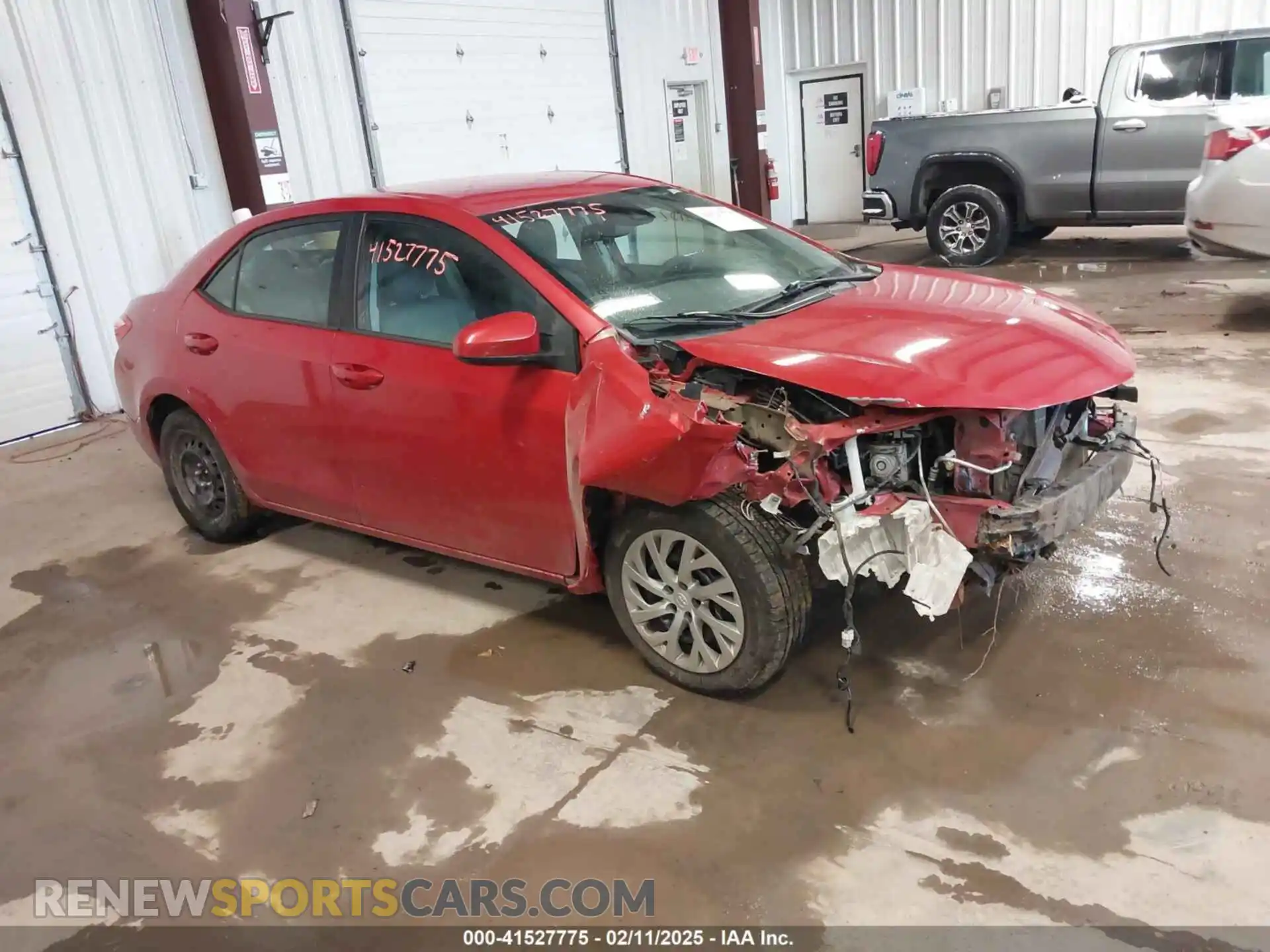 1 Photograph of a damaged car 2T1BURHE2KC181404 TOYOTA COROLLA 2019