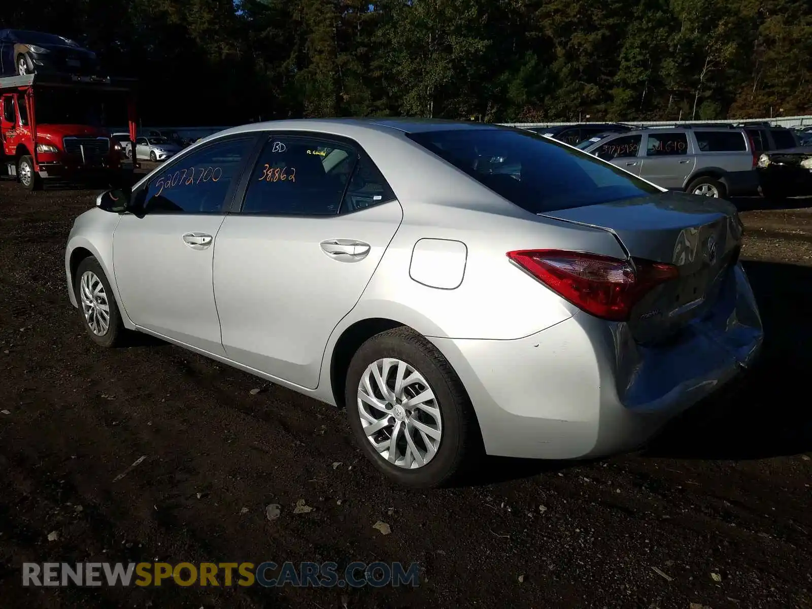 3 Photograph of a damaged car 2T1BURHE2KC183797 TOYOTA COROLLA 2019