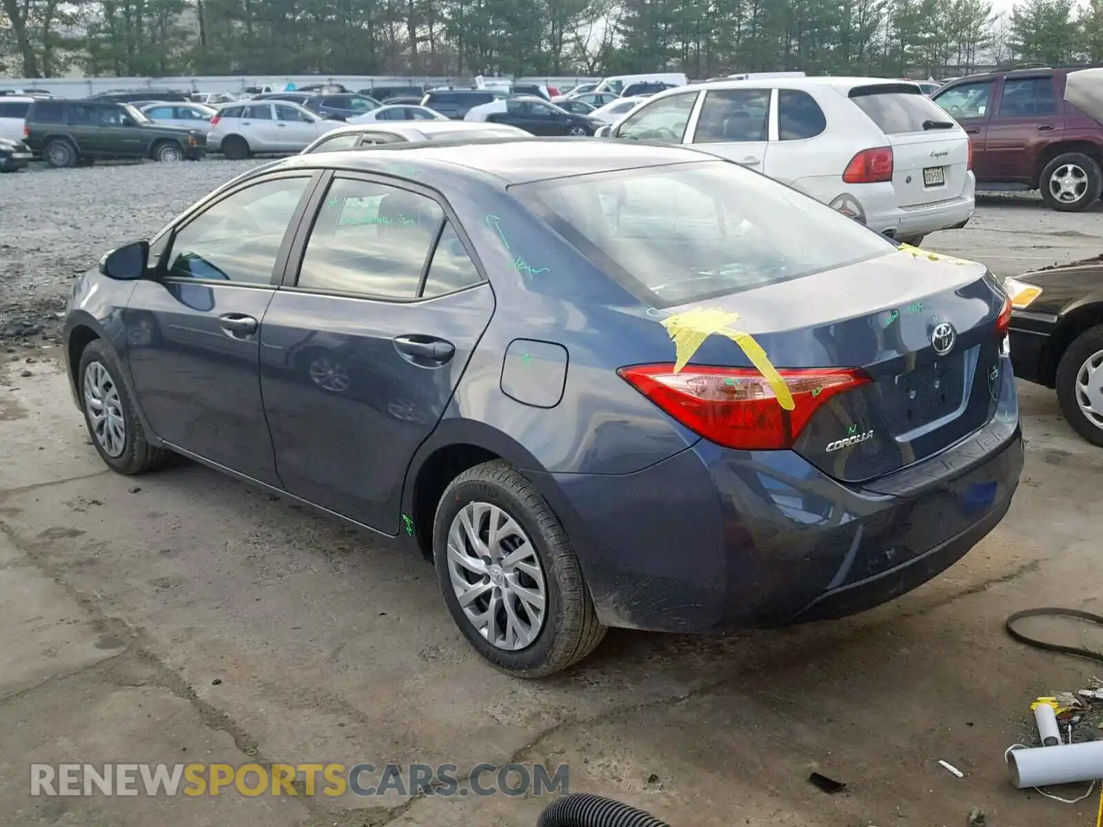 3 Photograph of a damaged car 2T1BURHE2KC192189 TOYOTA COROLLA 2019