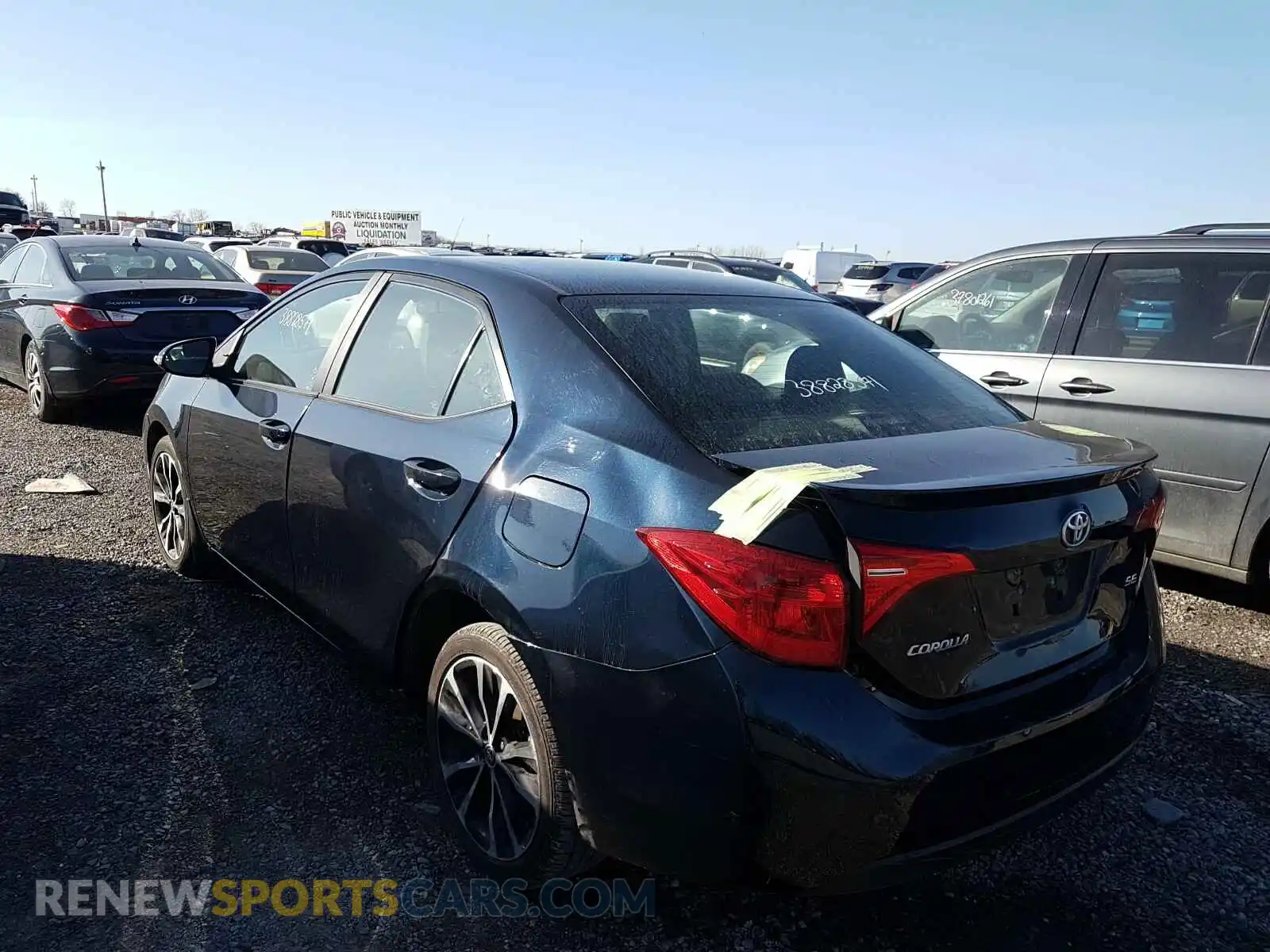 3 Photograph of a damaged car 2T1BURHE2KC200128 TOYOTA COROLLA 2019