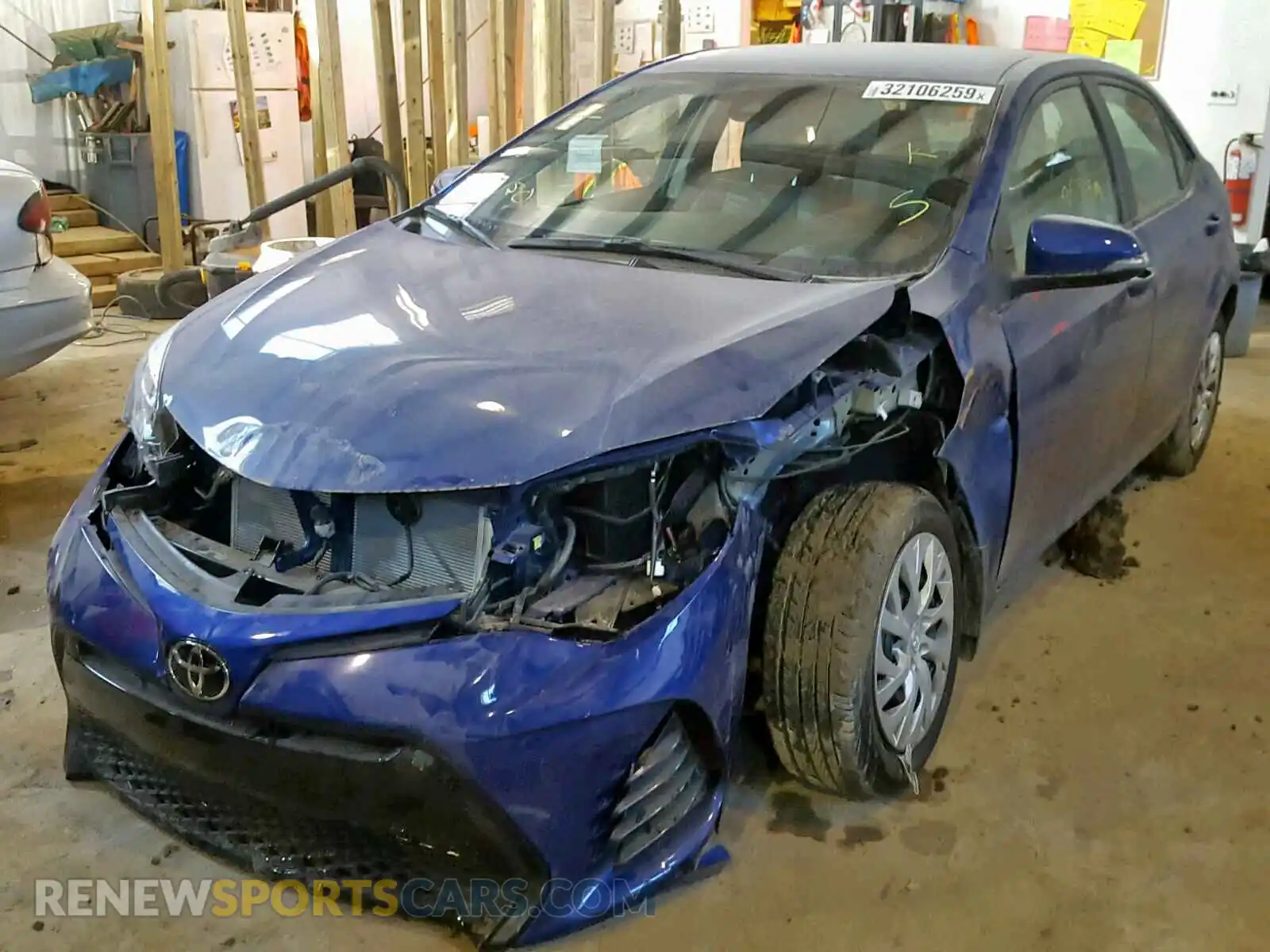 2 Photograph of a damaged car 2T1BURHE2KC204695 TOYOTA COROLLA 2019