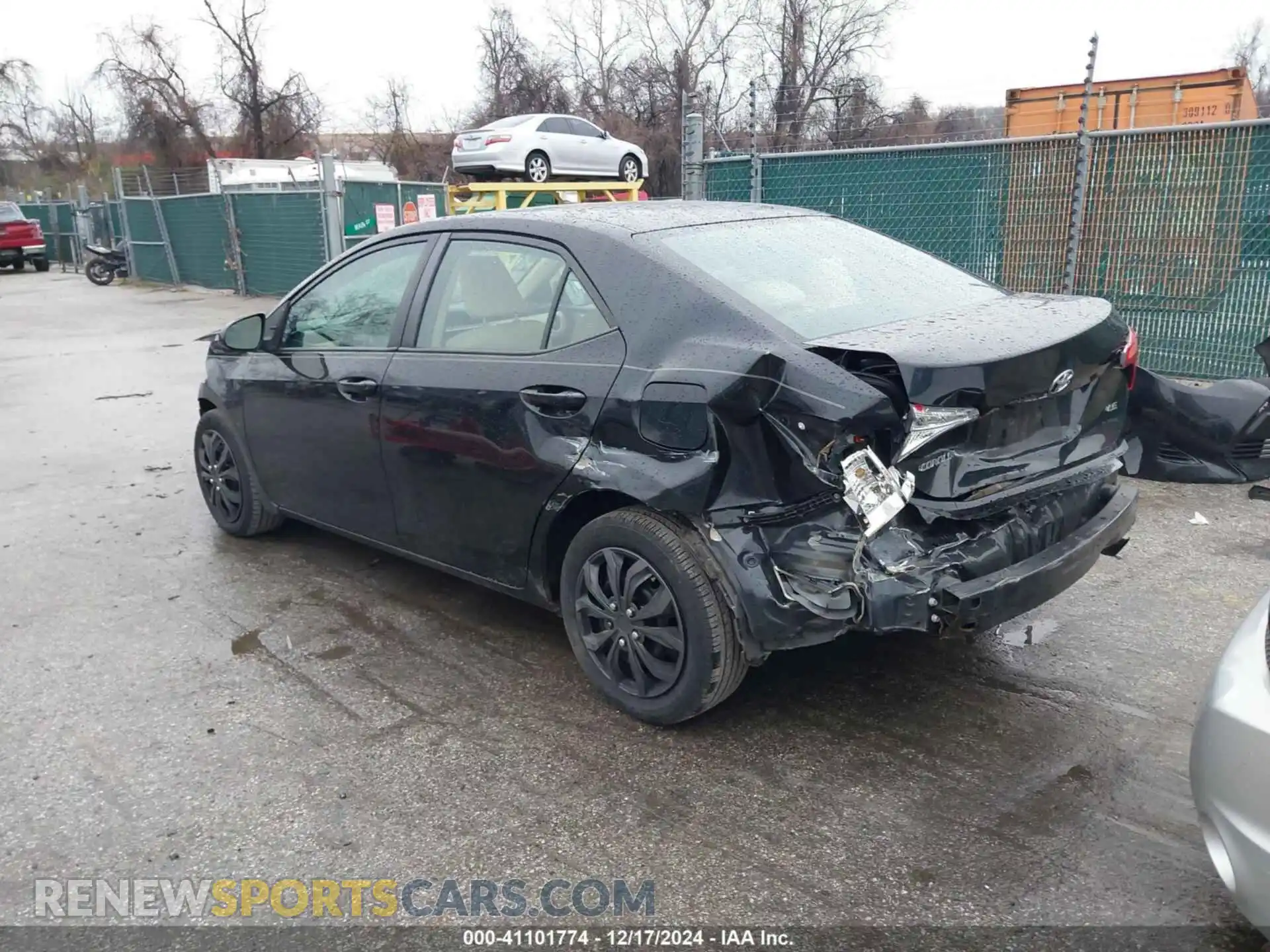 3 Photograph of a damaged car 2T1BURHE2KC206043 TOYOTA COROLLA 2019