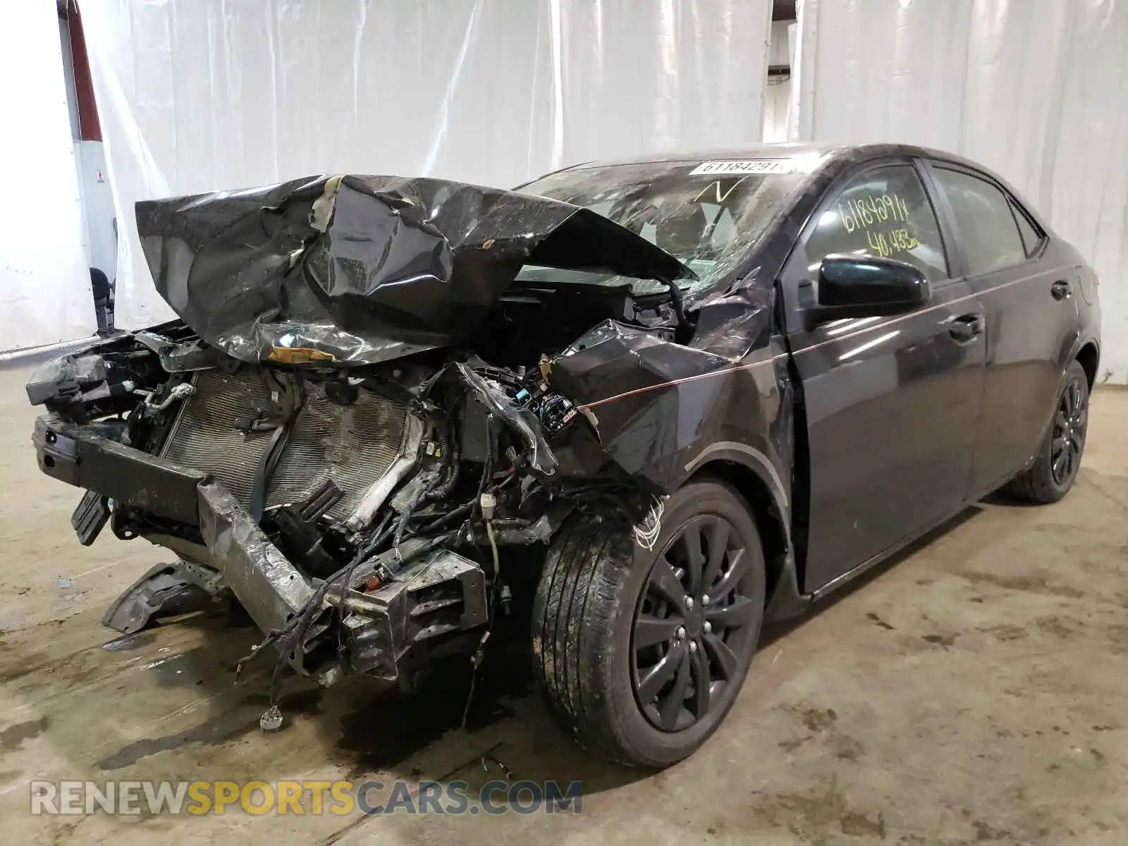 2 Photograph of a damaged car 2T1BURHE2KC206236 TOYOTA COROLLA 2019