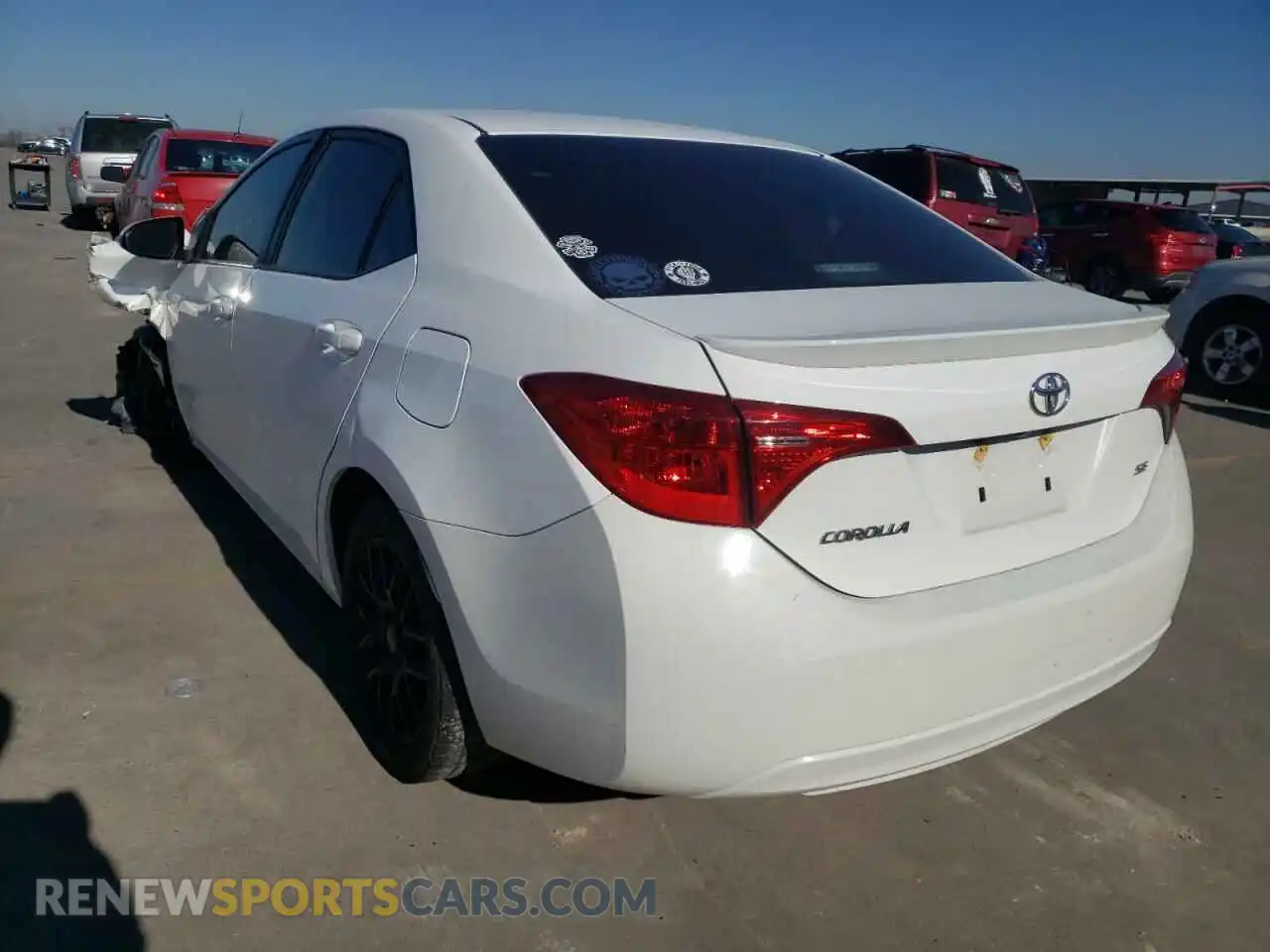 3 Photograph of a damaged car 2T1BURHE2KC216684 TOYOTA COROLLA 2019