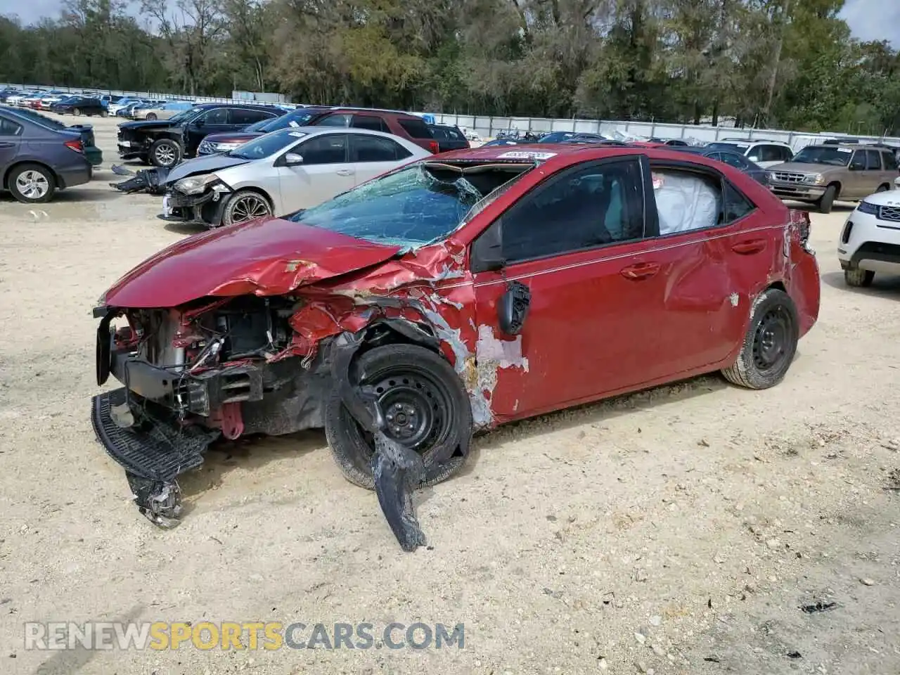 1 Photograph of a damaged car 2T1BURHE2KC217124 TOYOTA COROLLA 2019