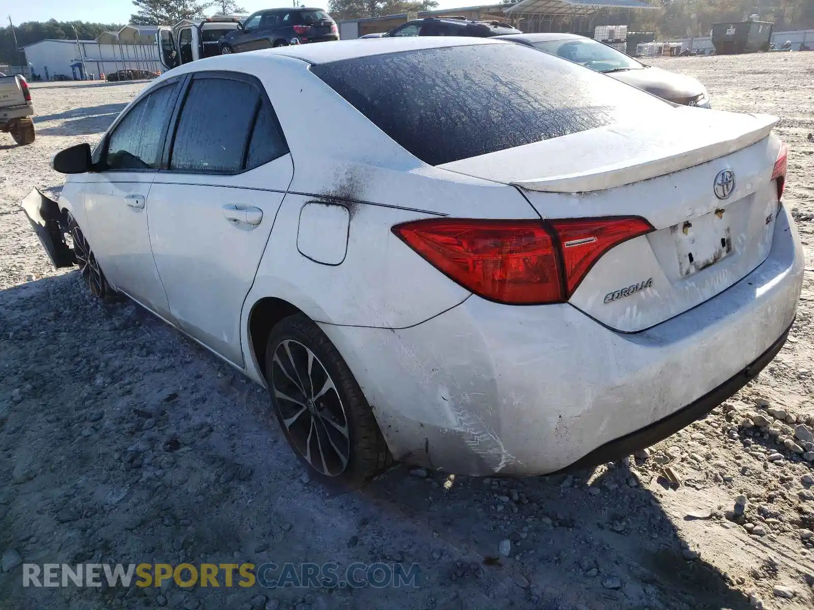 3 Photograph of a damaged car 2T1BURHE2KC223151 TOYOTA COROLLA 2019